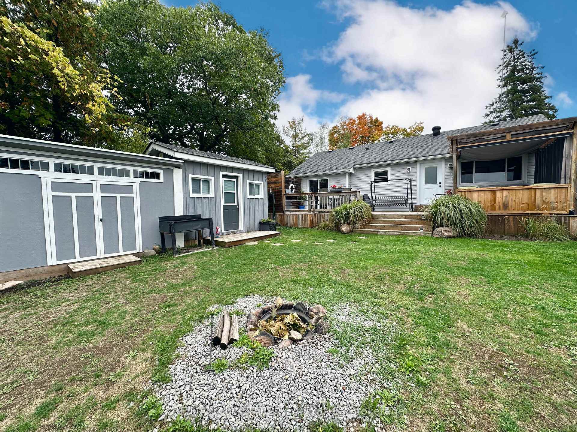 Photo 2 of 1054 Sylvan Glen Drive, Ramara, Rural Ramara — HOMEH