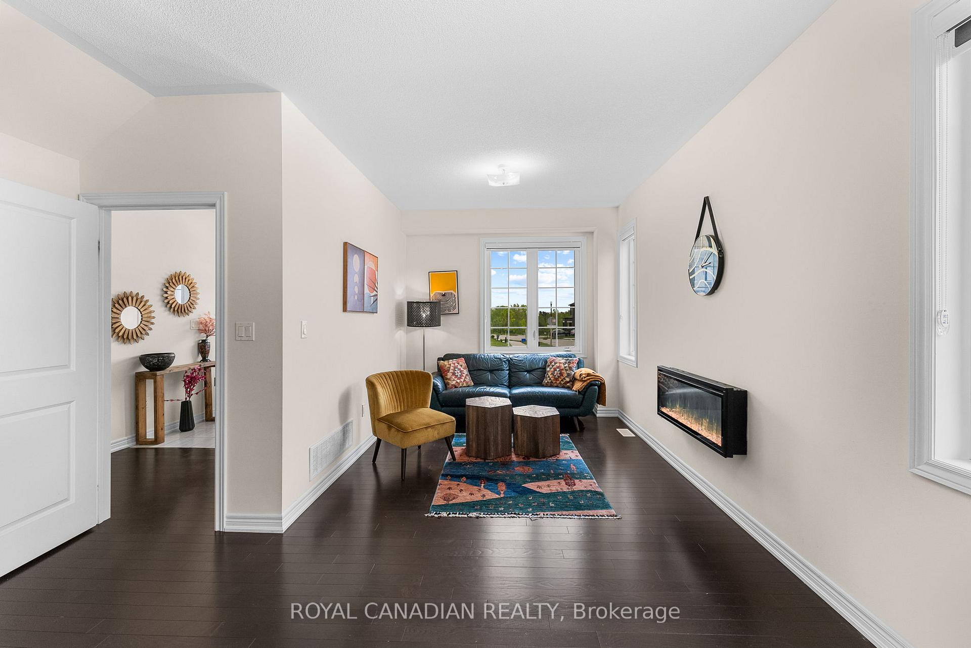 Photo 9 of 2670 Delphinium Trail, Pickering, Rural Pickering — HOMEH