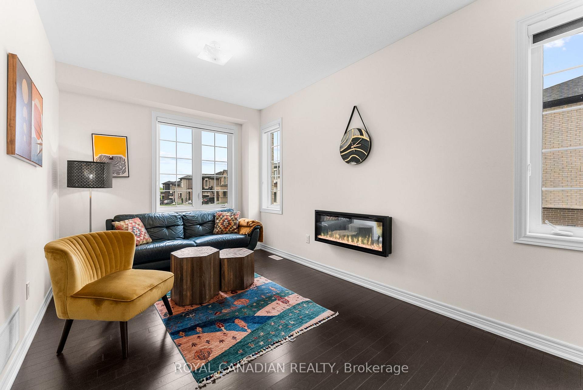 Photo 10 of 2670 Delphinium Trail, Pickering, Rural Pickering — HOMEH
