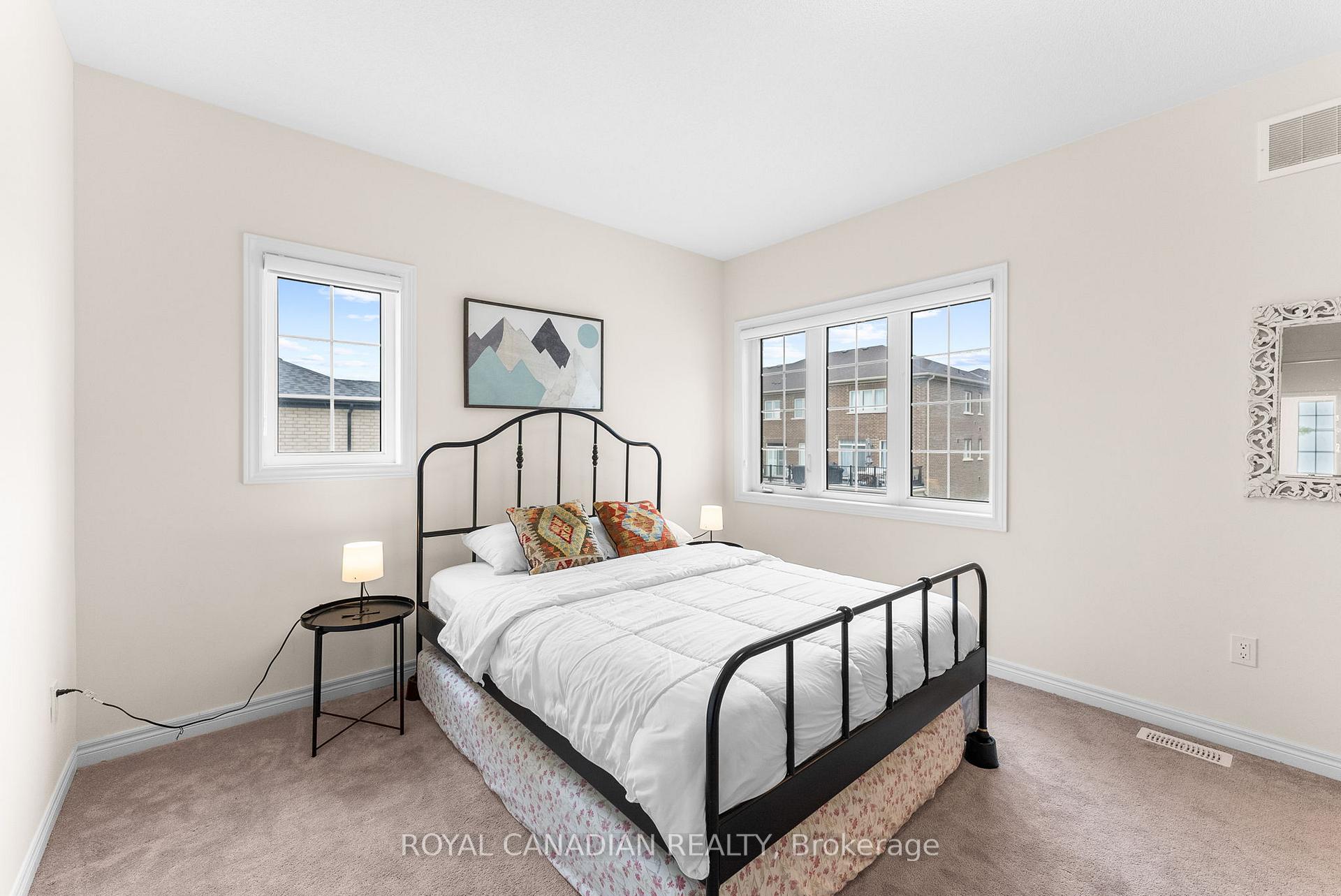 Photo 23 of 2670 Delphinium Trail, Pickering, Rural Pickering — HOMEH