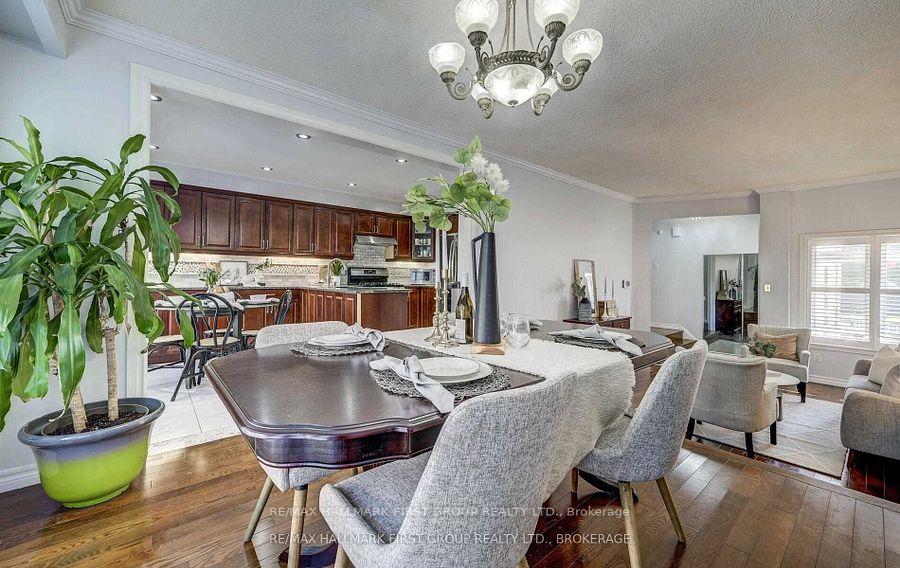 Photo 8 of 1512 Falconcrest Drive, Pickering, Liverpool — HOMEH