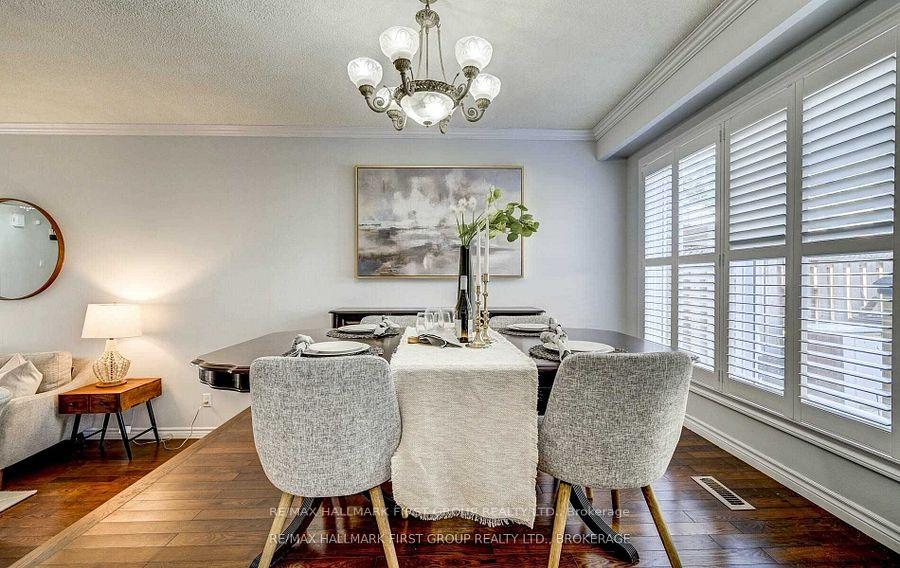 Photo 10 of 1512 Falconcrest Drive, Pickering, Liverpool — HOMEH