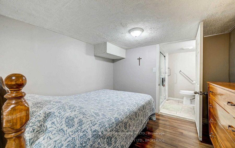 Photo 34 of 1512 Falconcrest Drive, Pickering, Liverpool — HOMEH