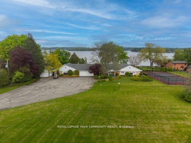 Photo 7 of 115 Lake Road E, Puslinch, Puslinch Lake Settlement Areas — HOMEH