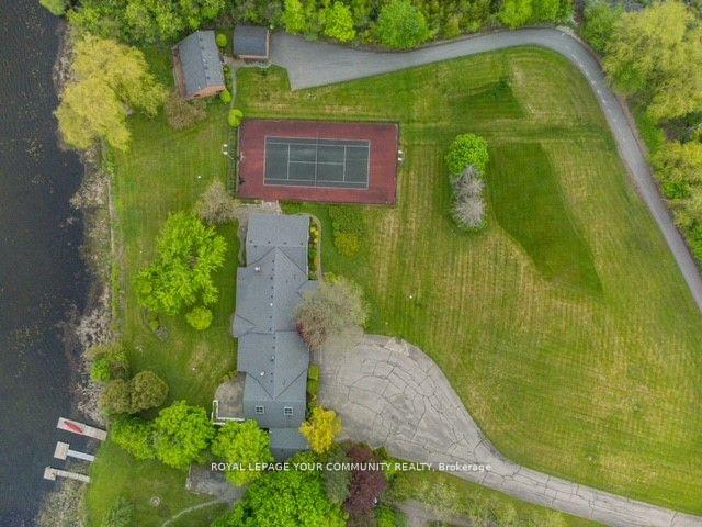 Photo 15 of 115 Lake Road E, Puslinch, Puslinch Lake Settlement Areas — HOMEH
