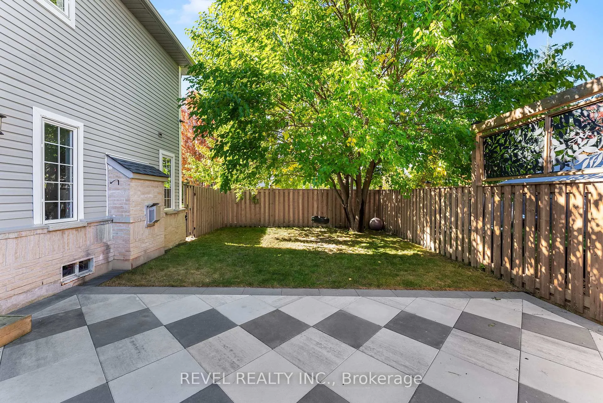 Photo 287 of 17 Hirons Drive, Ajax, South East — HOMEH