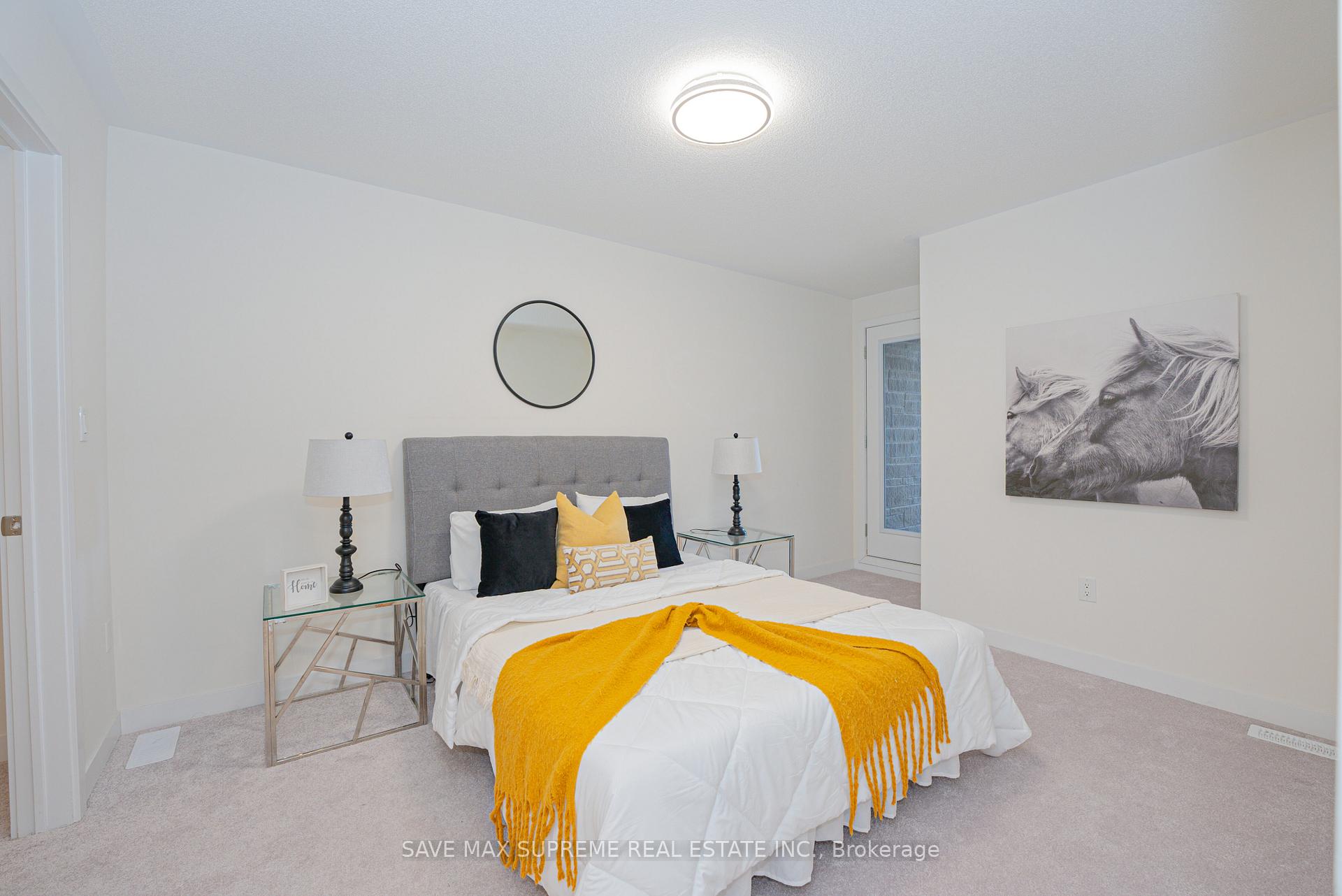 Photo 16 of 1556 Hilson Heights, Milton, Cobban — HOMEH