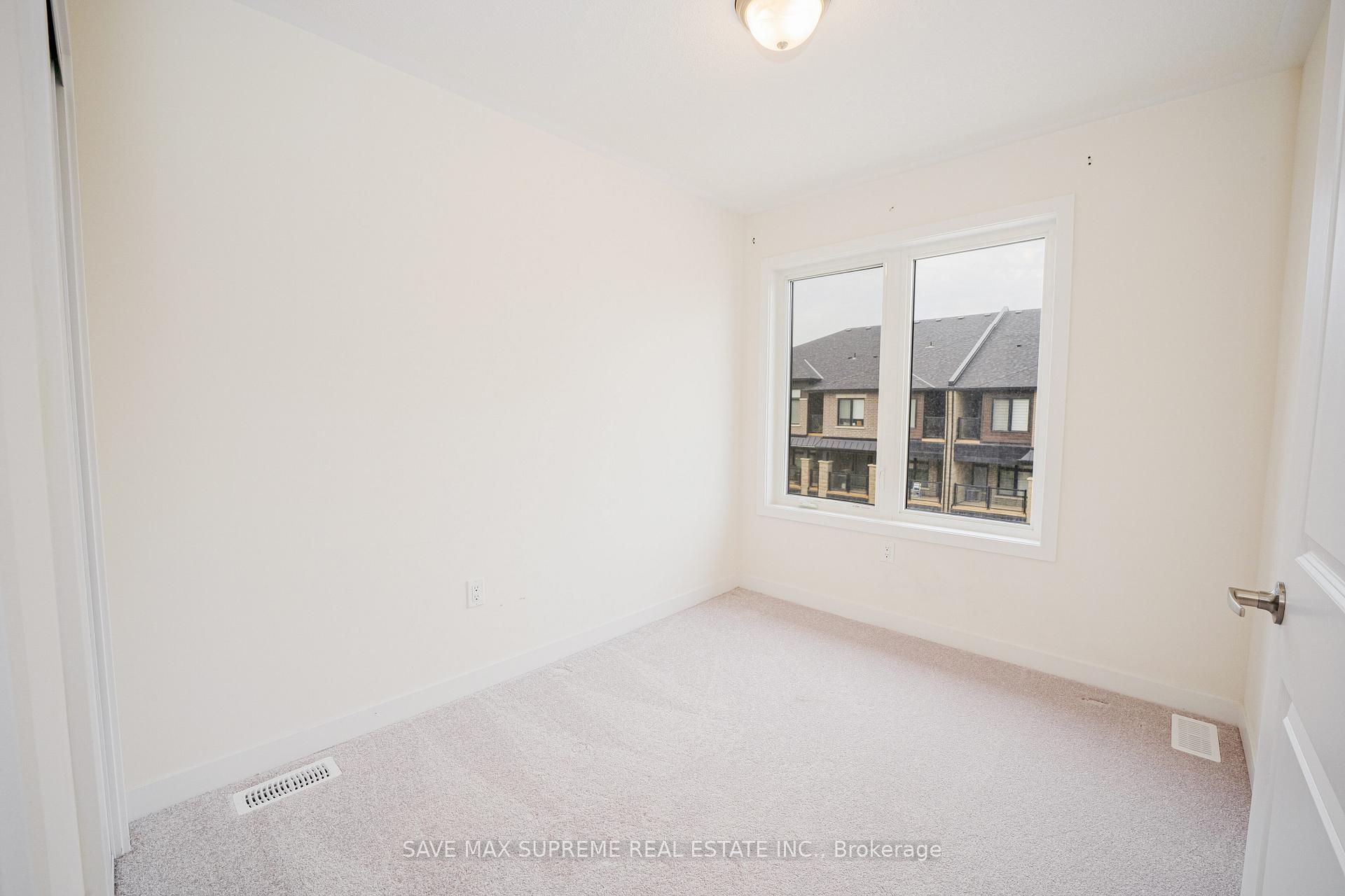 Photo 25 of 1556 Hilson Heights, Milton, Cobban — HOMEH