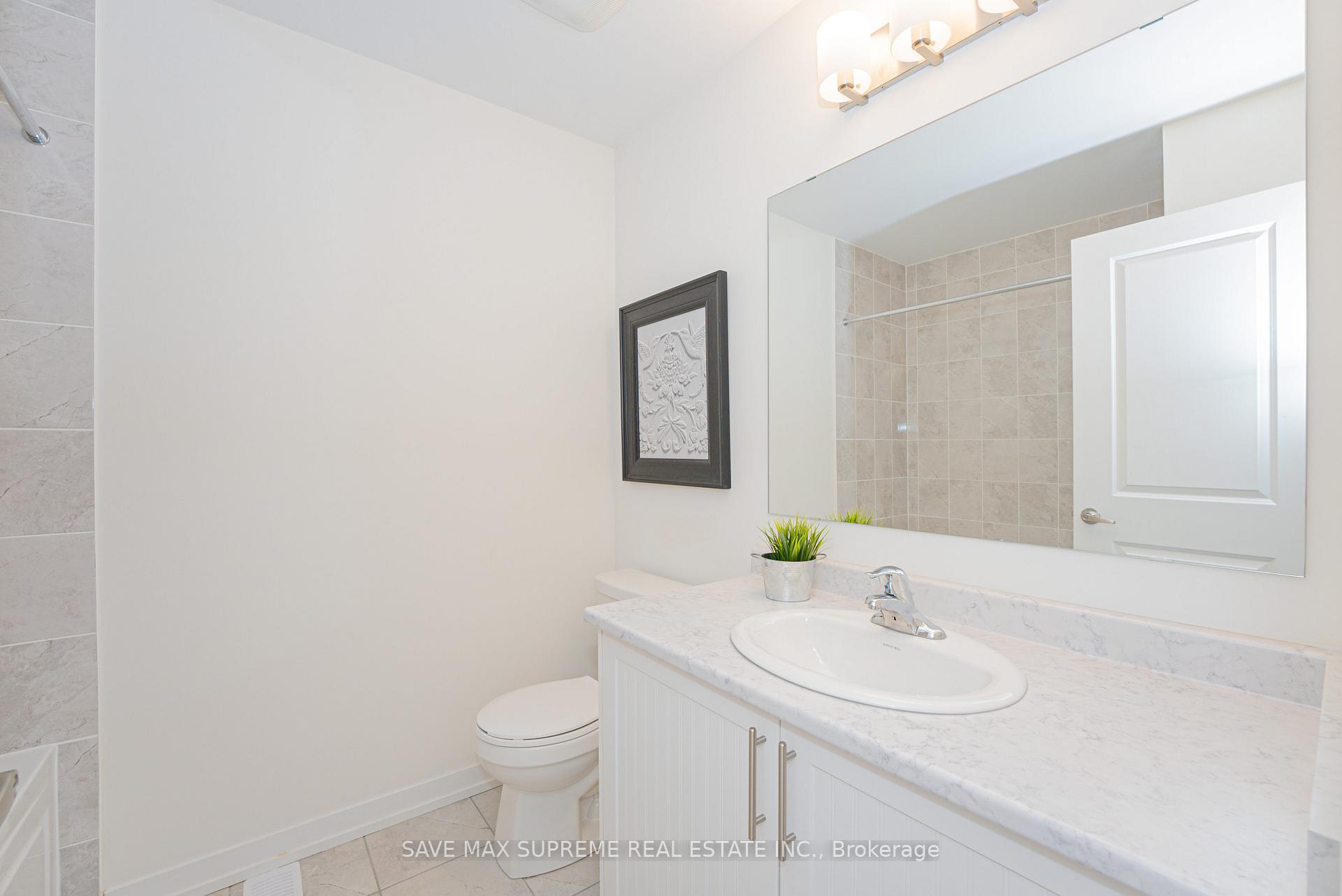 Photo 30 of 1556 Hilson Heights, Milton, Cobban — HOMEH