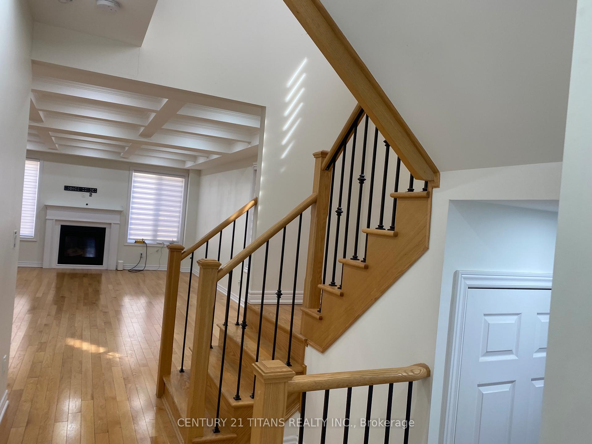Photo 5 of 1170 Caliper Lane W, Pickering, Rural Pickering — HOMEH