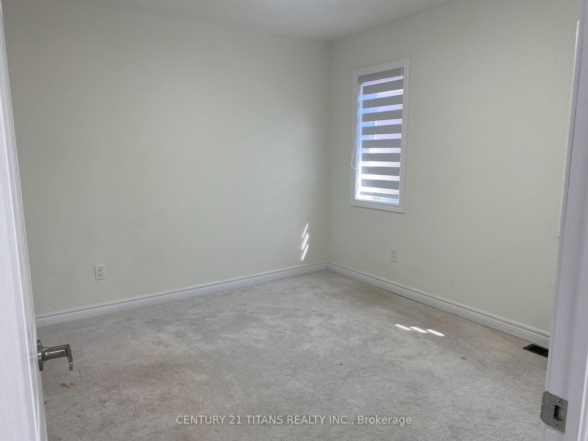 Photo 8 of 1170 Caliper Lane W, Pickering, Rural Pickering — HOMEH