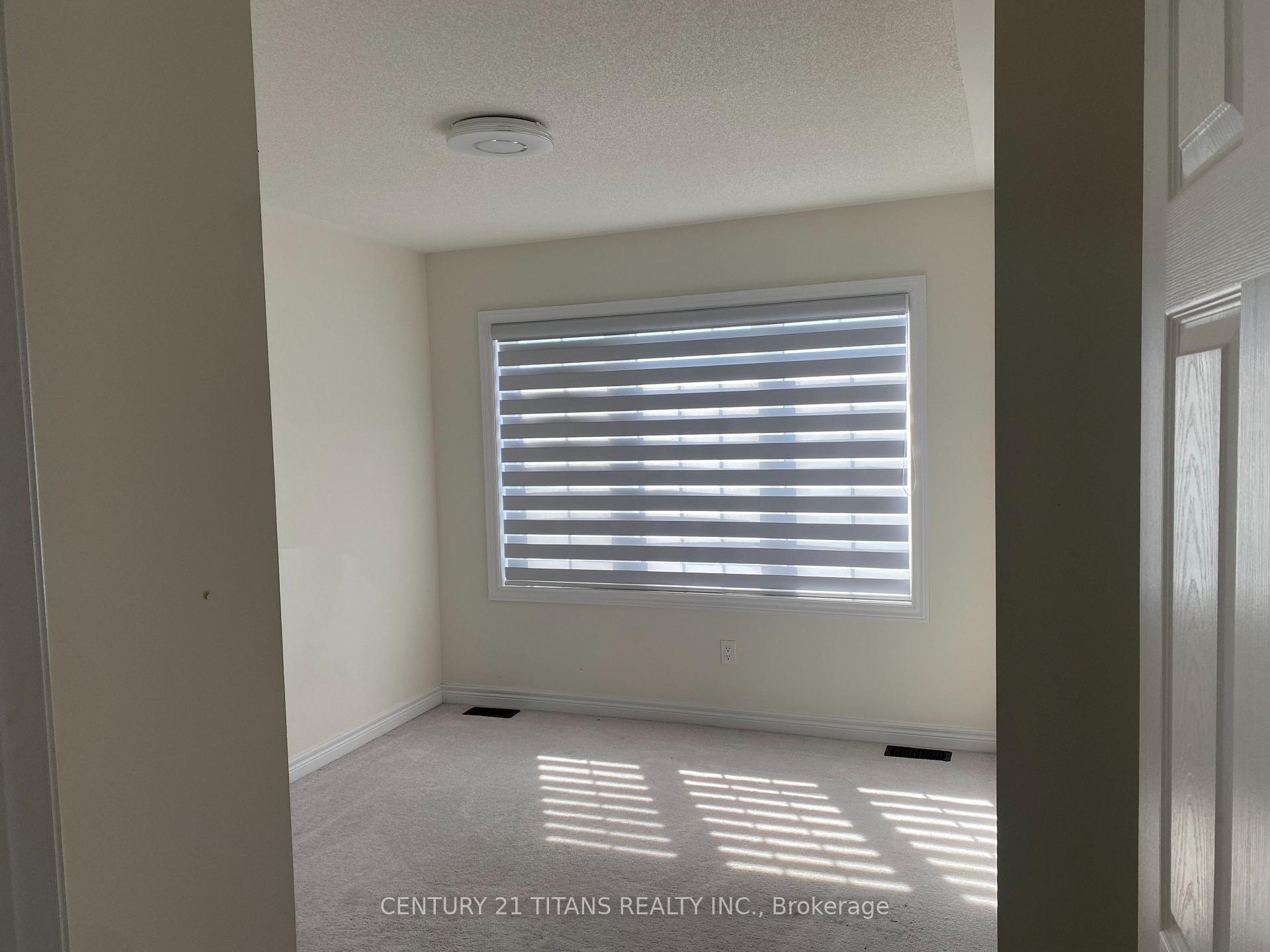 Photo 12 of 1170 Caliper Lane W, Pickering, Rural Pickering — HOMEH
