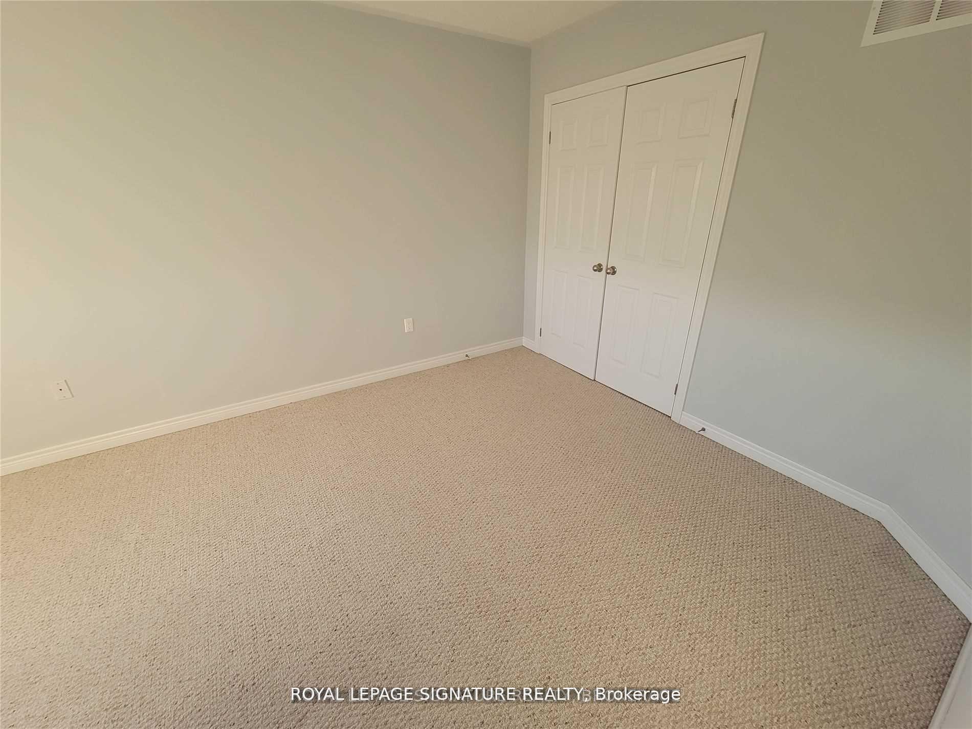 Photo 8 of 901 Transom Crescent, Milton, Willmott — HOMEH