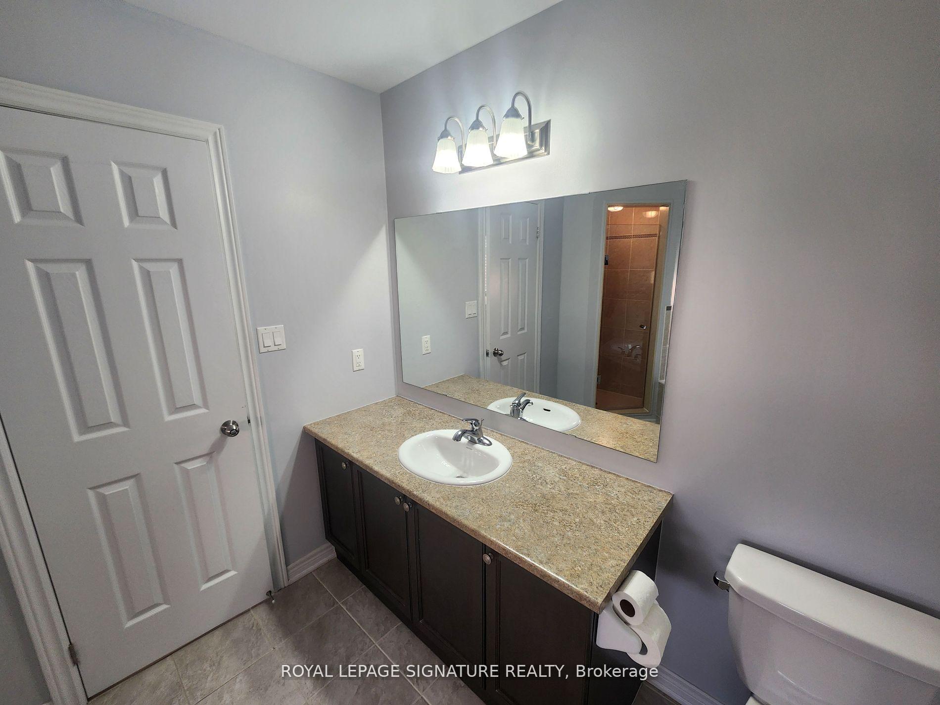 Photo 12 of 901 Transom Crescent, Milton, Willmott — HOMEH