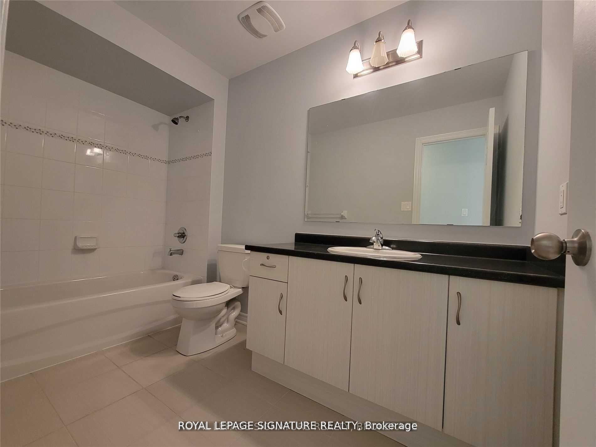 Photo 16 of 901 Transom Crescent, Milton, Willmott — HOMEH
