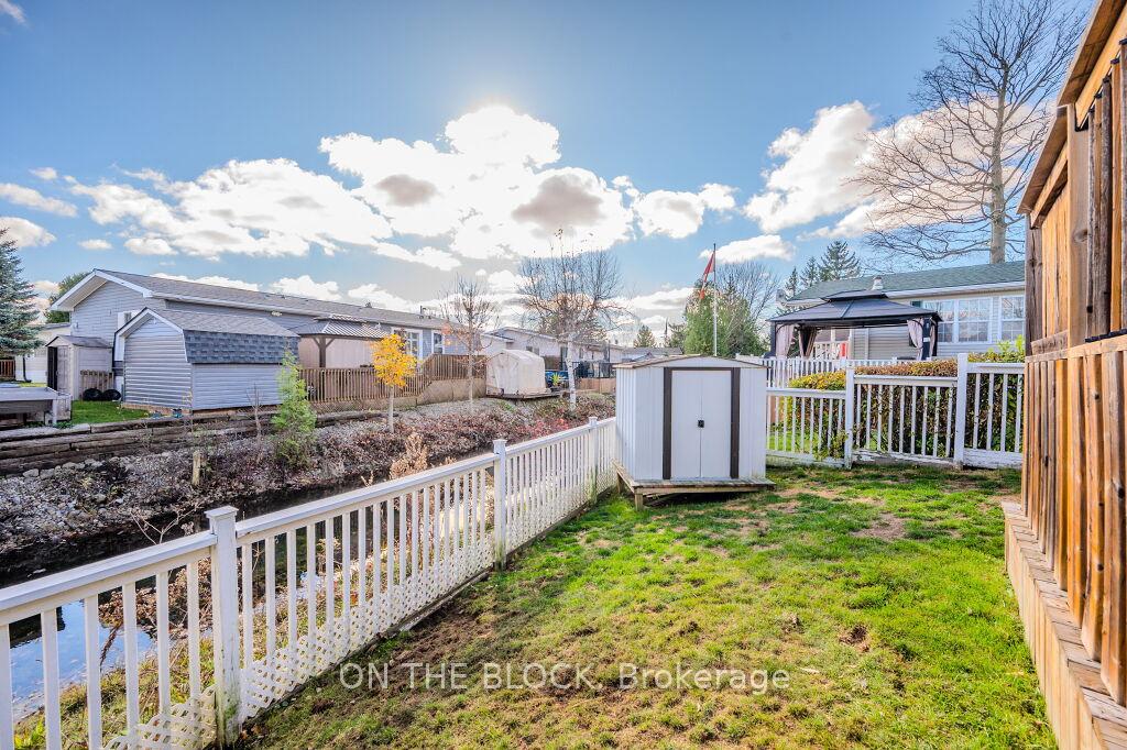 Photo 17 of 20 Golden Pond Road, Puslinch, Rural Puslinch East — HOMEH