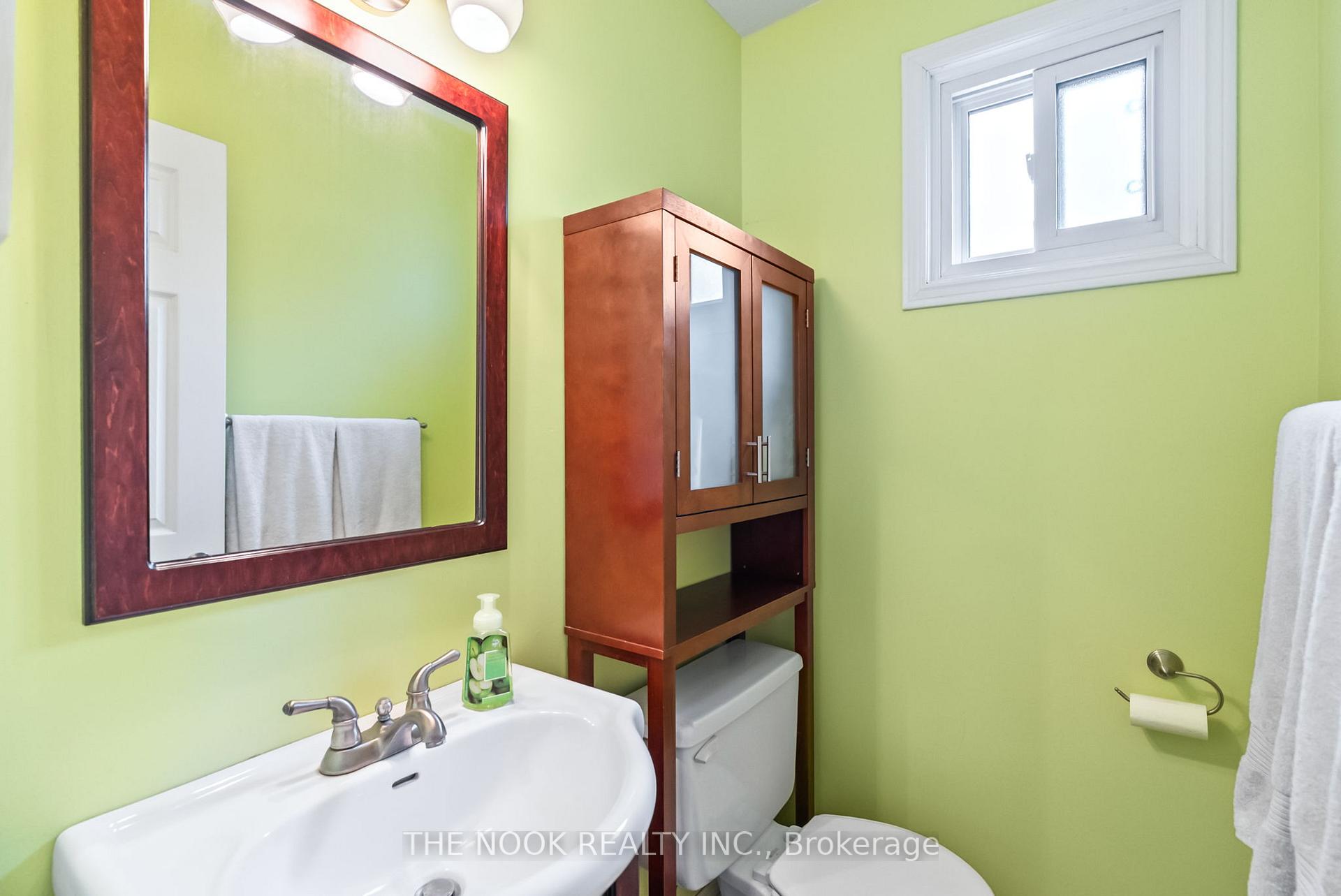 Photo 14 of 416 Gothic Drive, Oshawa, Eastdale — HOMEH