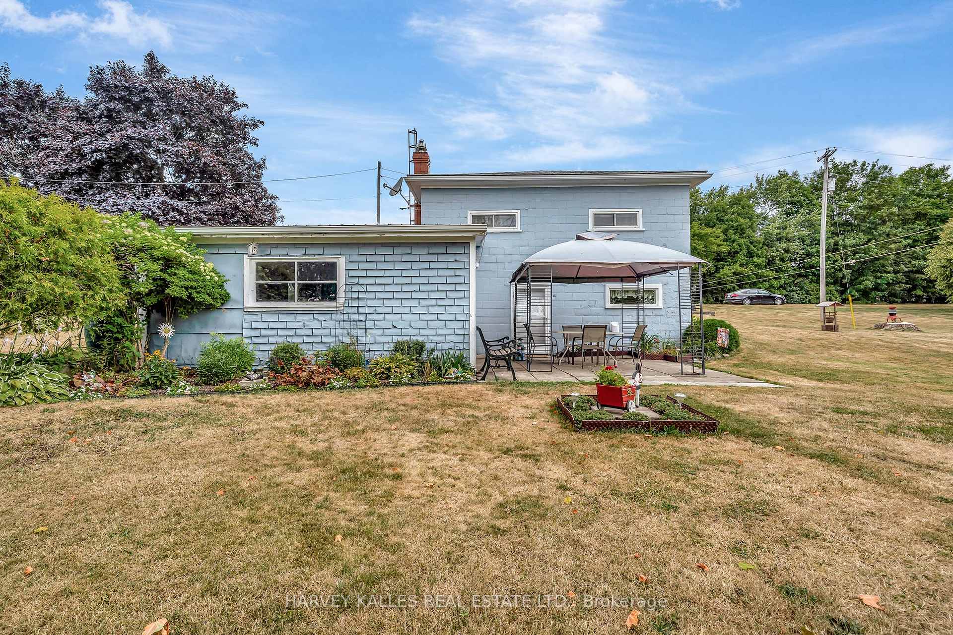 Front of 13997 Loyalist Parkway