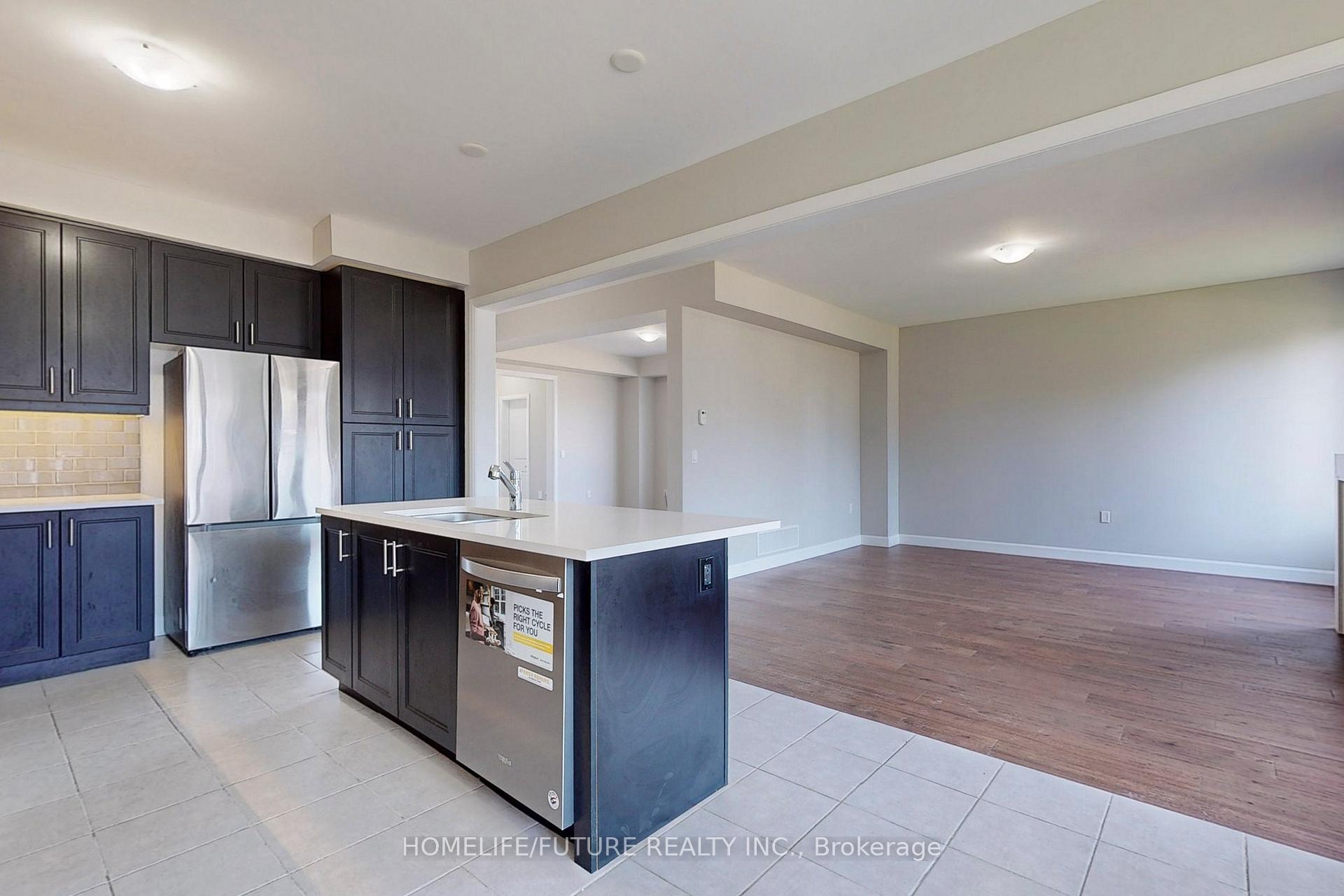 Photo 12 of Unit Main & 2nd, 424 Sadler Way, Peterborough, Monaghan Ward 2 — HOMEH