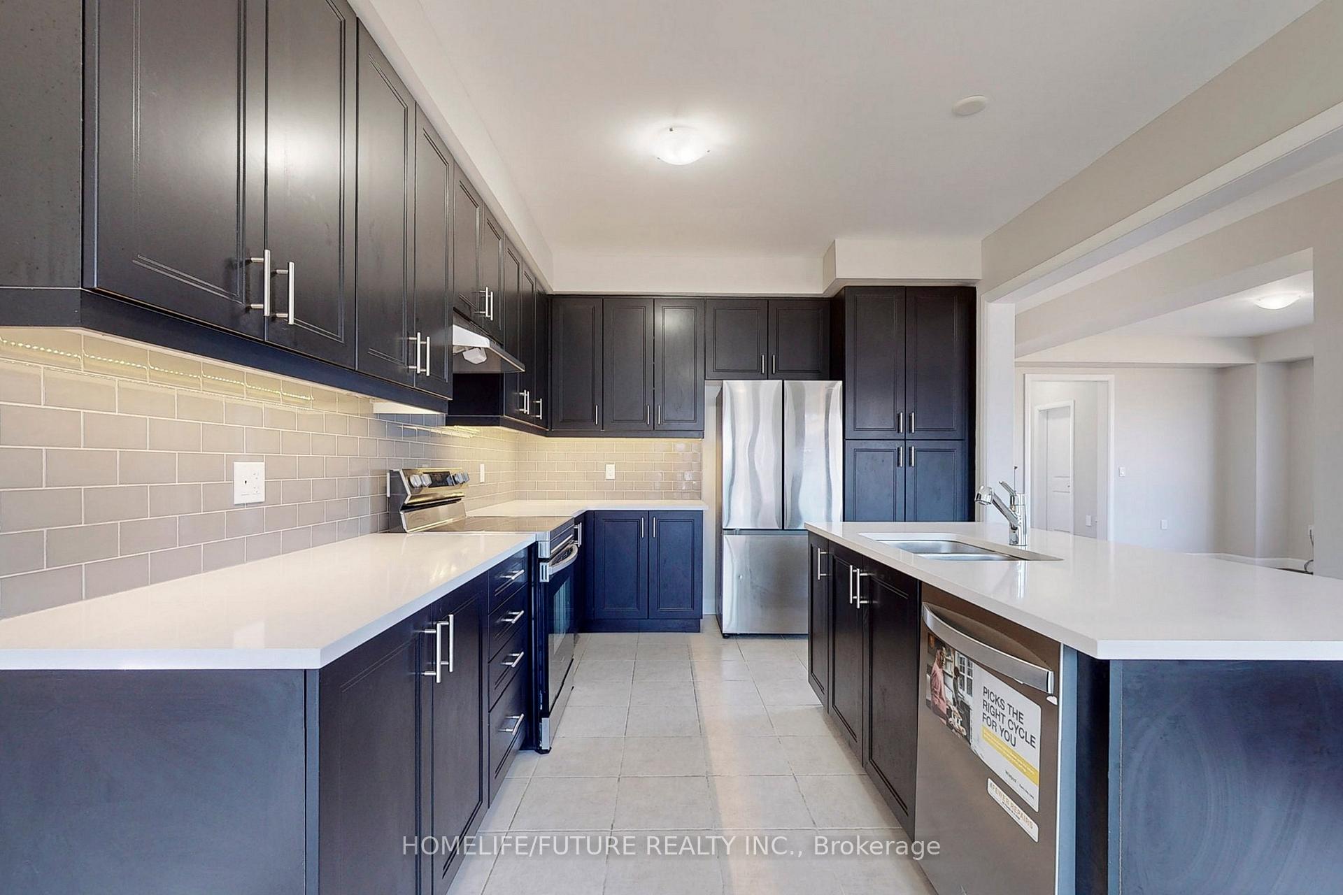 Photo 13 of Unit Main & 2nd, 424 Sadler Way, Peterborough, Monaghan Ward 2 — HOMEH