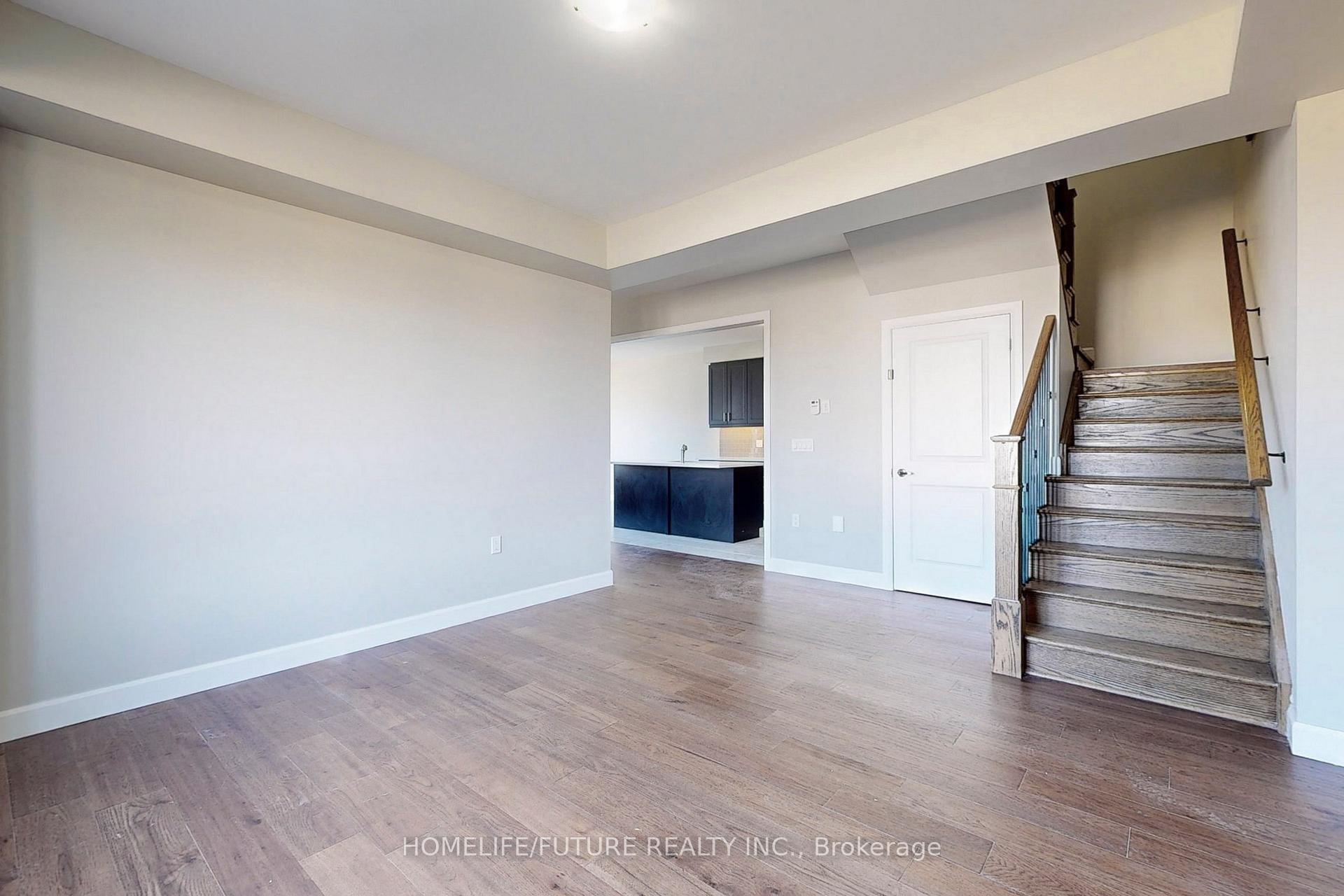 Photo 18 of Unit Main & 2nd, 424 Sadler Way, Peterborough, Monaghan Ward 2 — HOMEH