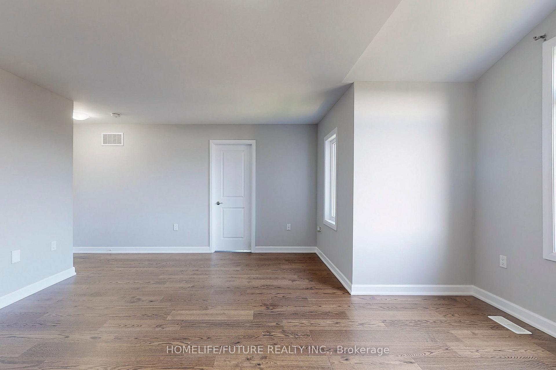 Photo 27 of Unit Main & 2nd, 424 Sadler Way, Peterborough, Monaghan Ward 2 — HOMEH