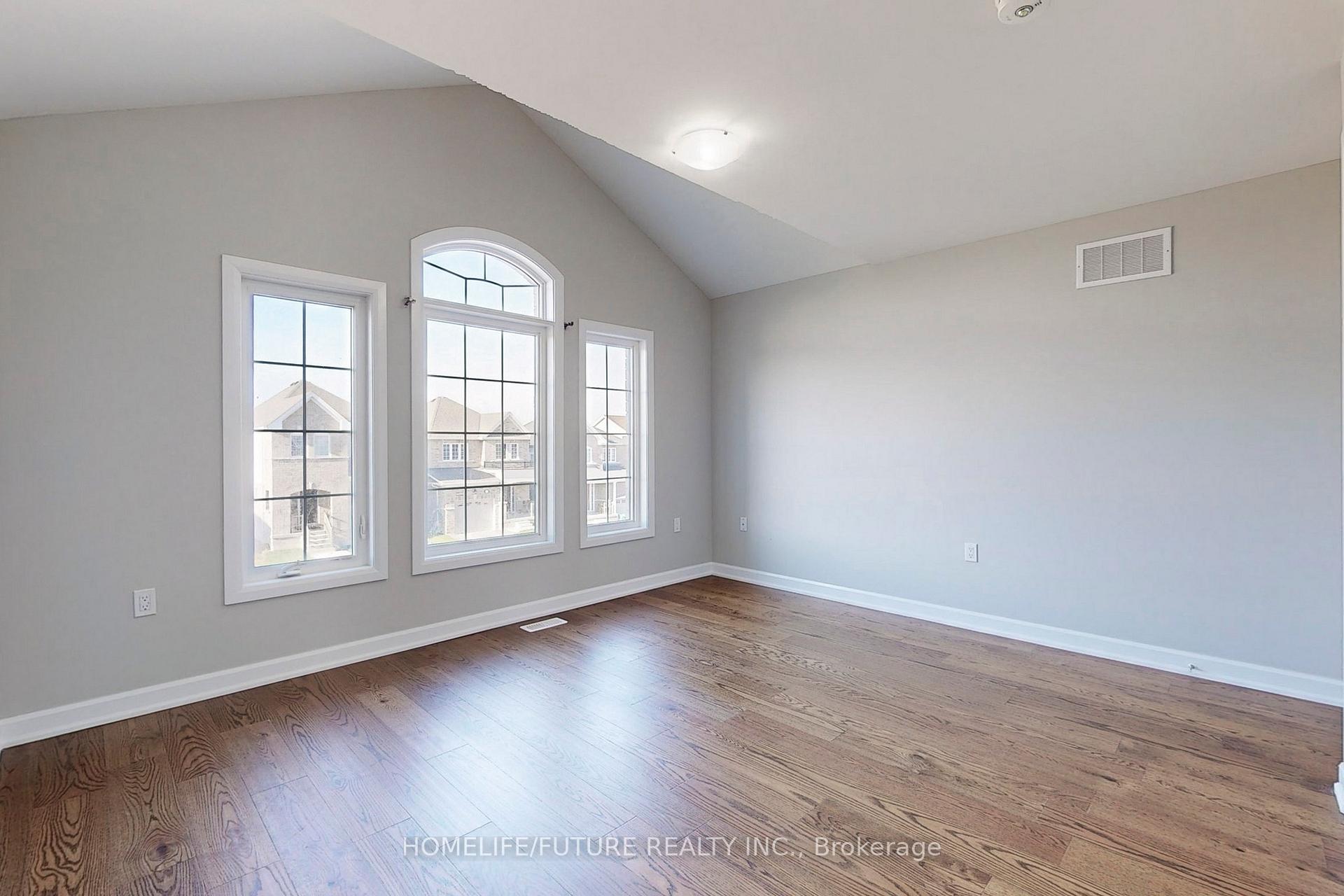 Photo 32 of Unit Main & 2nd, 424 Sadler Way, Peterborough, Monaghan Ward 2 — HOMEH