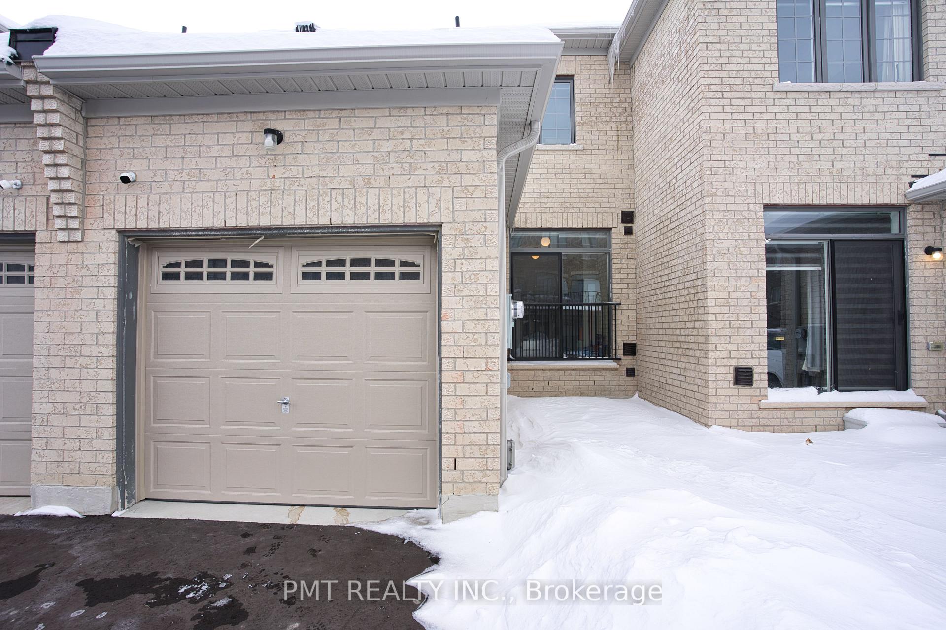 Photo 3 of 2674 Delphinium Trail, Pickering, Rural Pickering — HOMEH