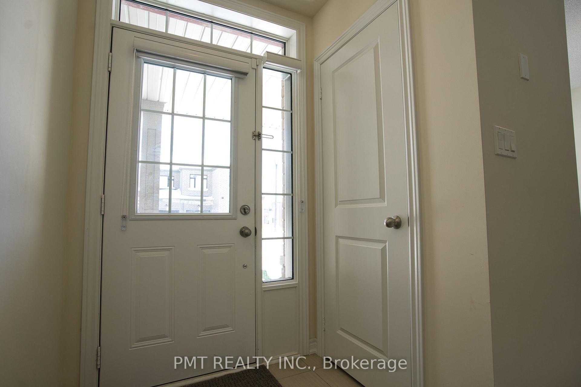 Photo 6 of 2674 Delphinium Trail, Pickering, Rural Pickering — HOMEH