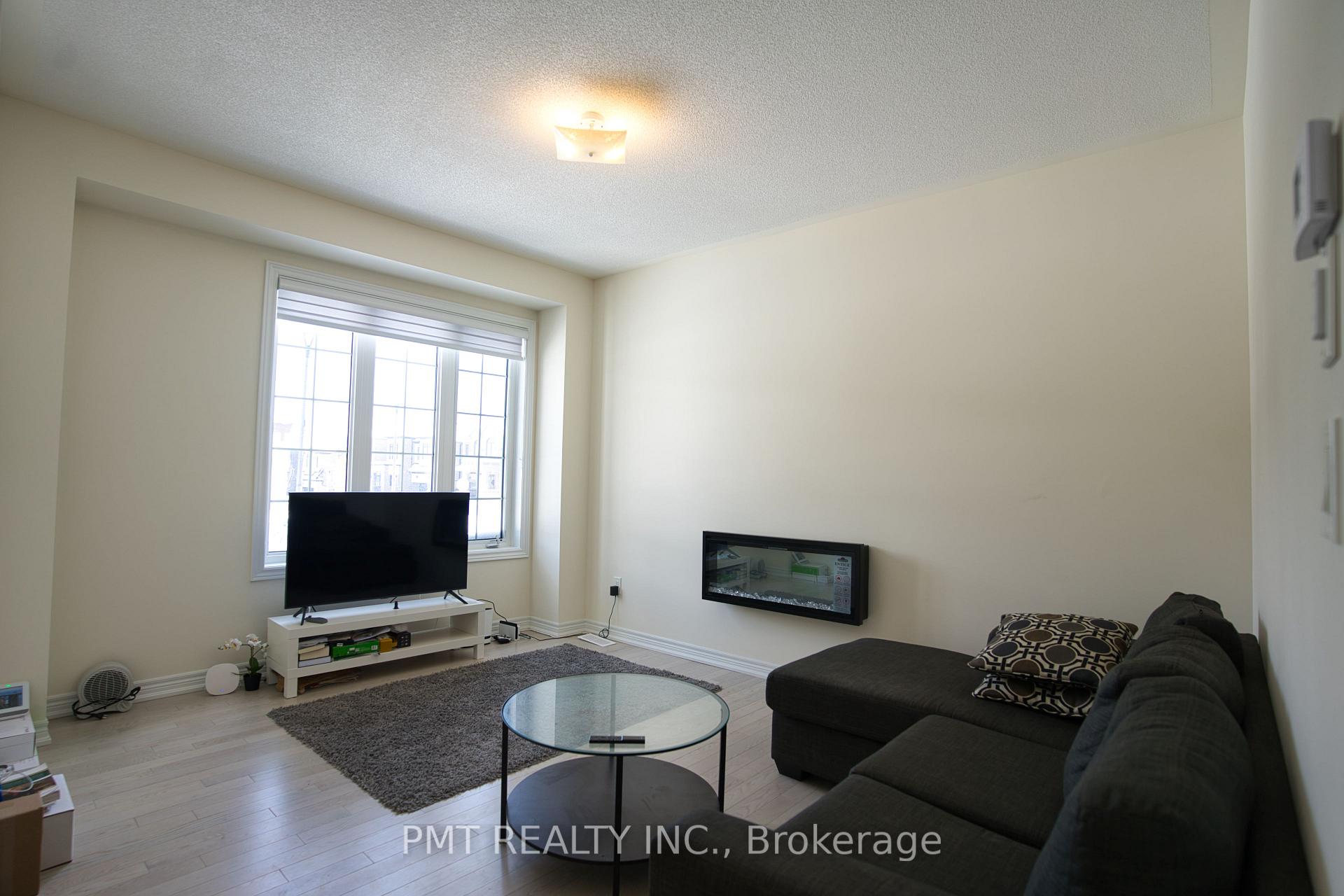 Photo 9 of 2674 Delphinium Trail, Pickering, Rural Pickering — HOMEH
