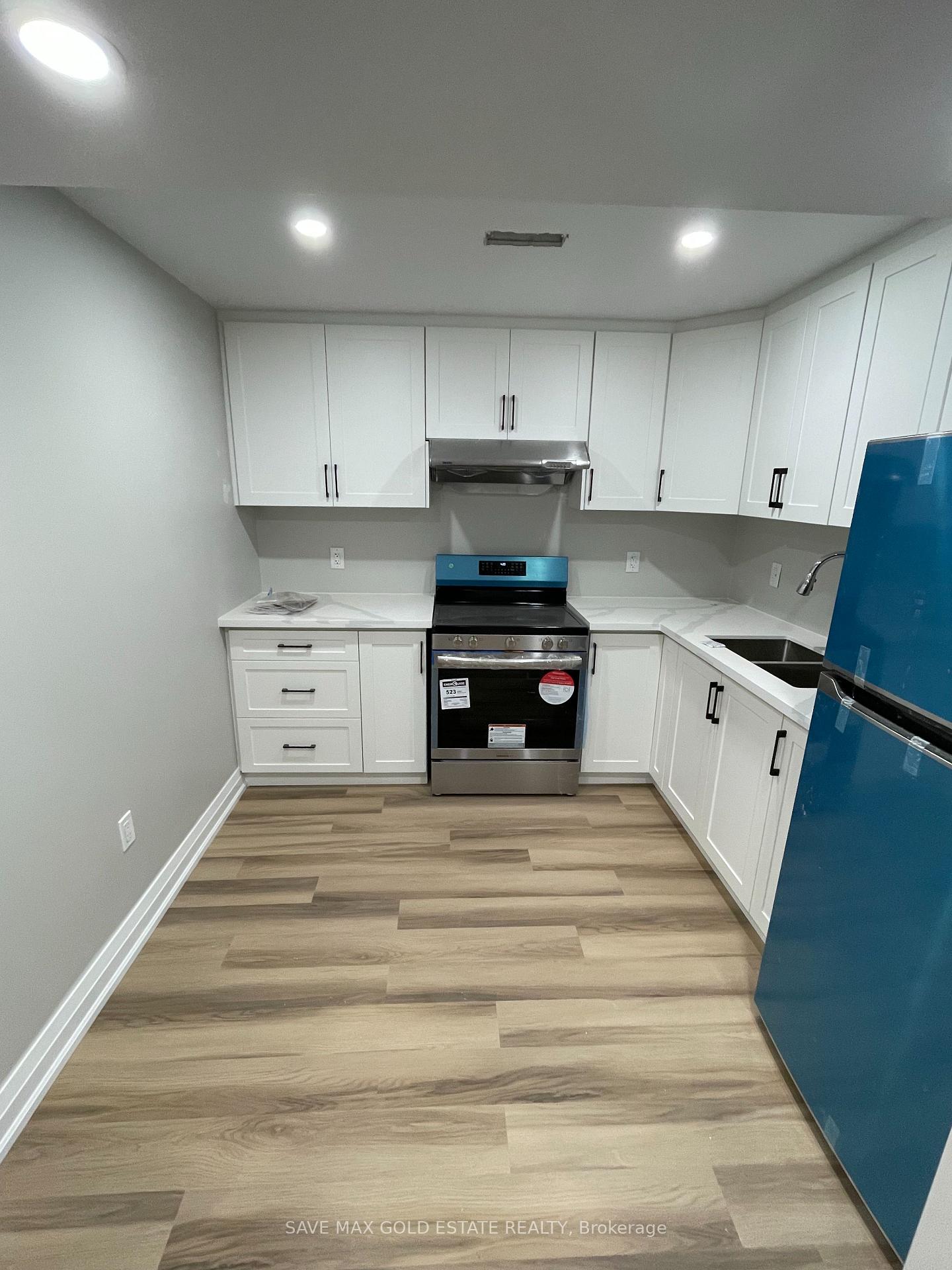 Photo 1 of Unit Lower, 136 Holmes Crescent, Milton, Scott — HOMEH