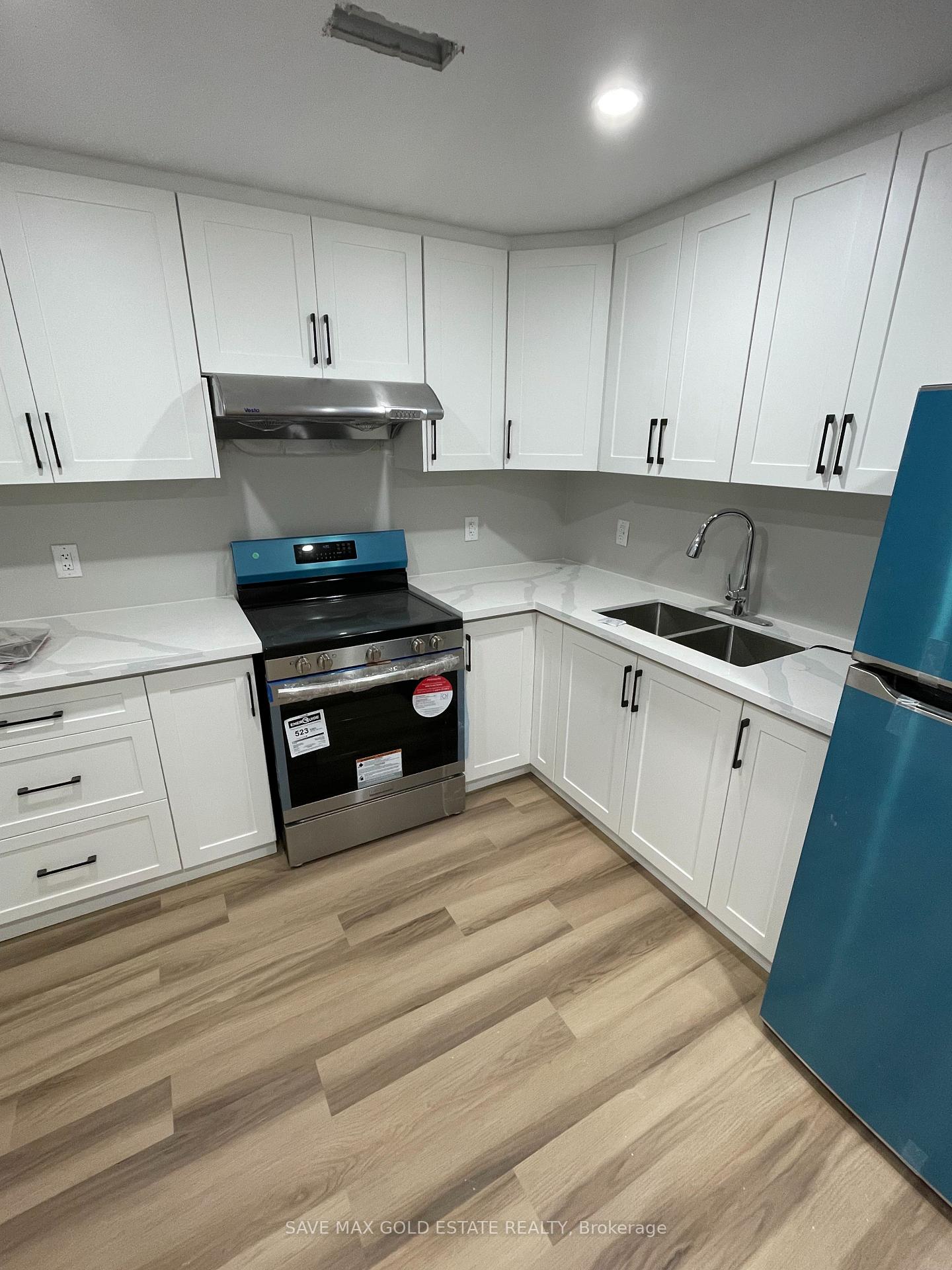 Photo 2 of Unit Lower, 136 Holmes Crescent, Milton, Scott — HOMEH