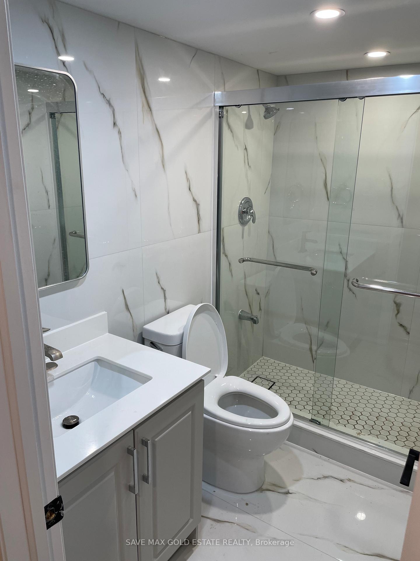 Photo 5 of Unit Lower, 136 Holmes Crescent, Milton, Scott — HOMEH