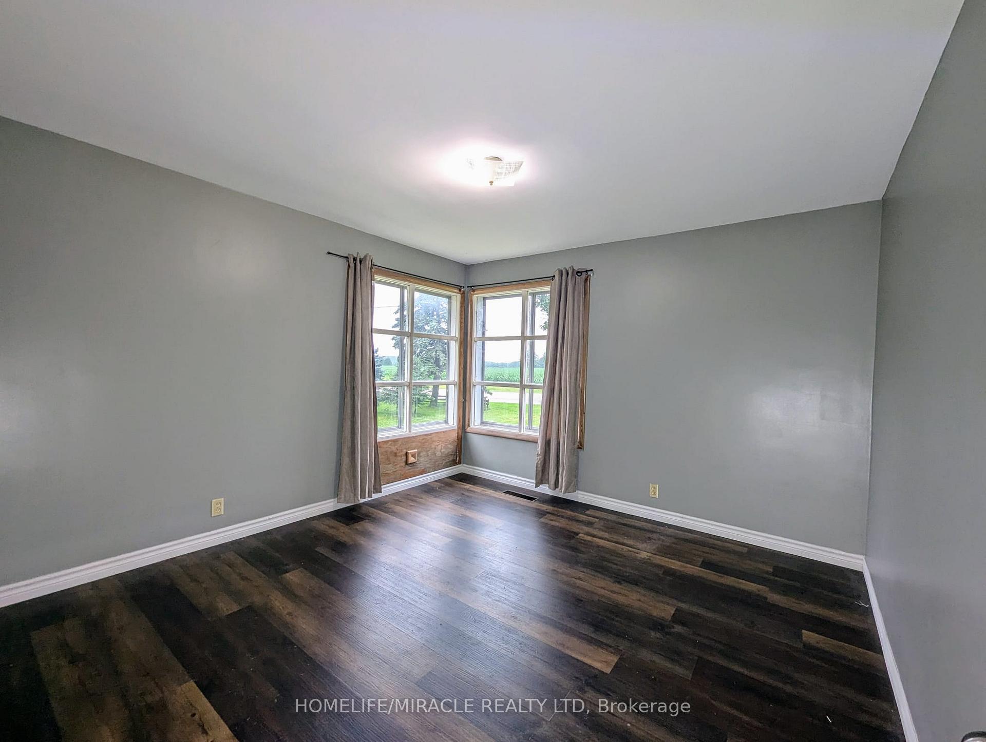Photo 6 of 4515 Wellington Road, Puslinch, Crieff/Aikensville/Killean — HOMEH