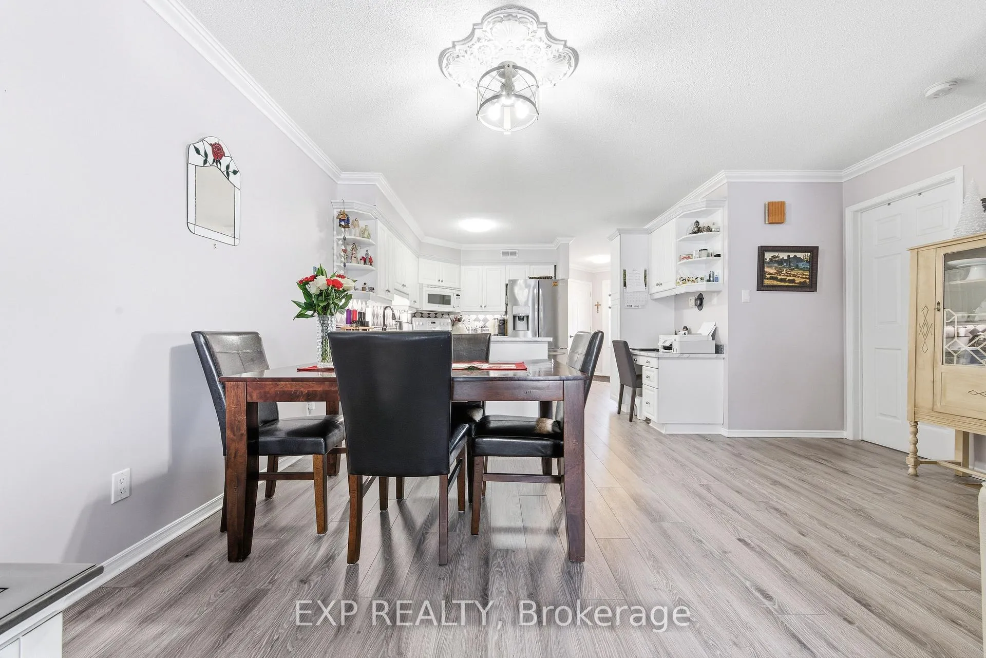 Photo 10 of 421 Mayhew Street, Renfrew — HOMEH