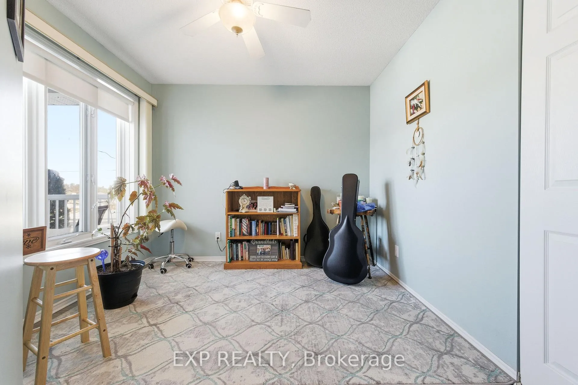 Photo 20 of 421 Mayhew Street, Renfrew — HOMEH