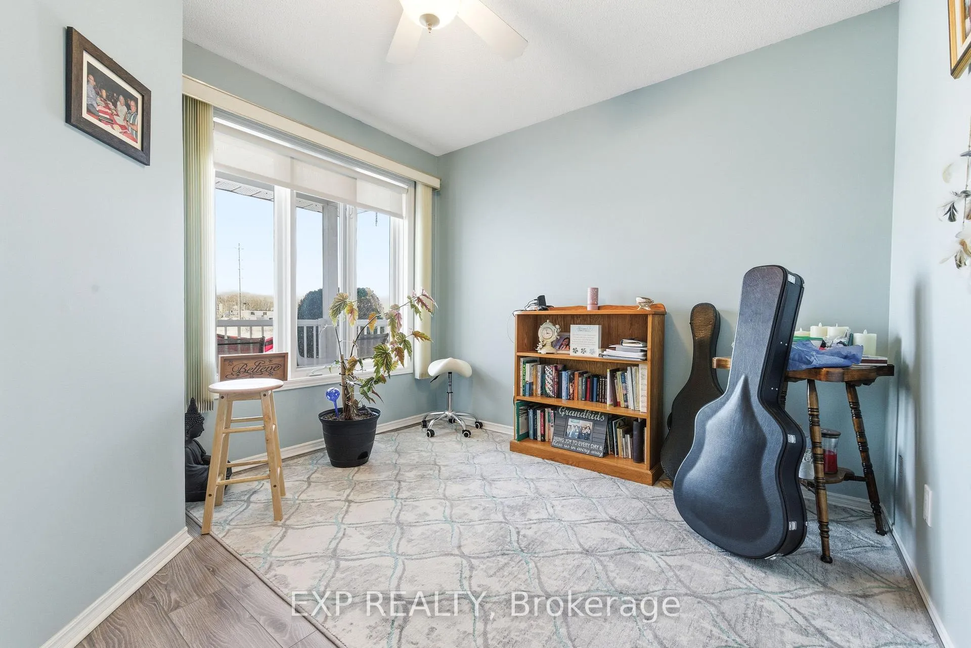 Photo 21 of 421 Mayhew Street, Renfrew — HOMEH