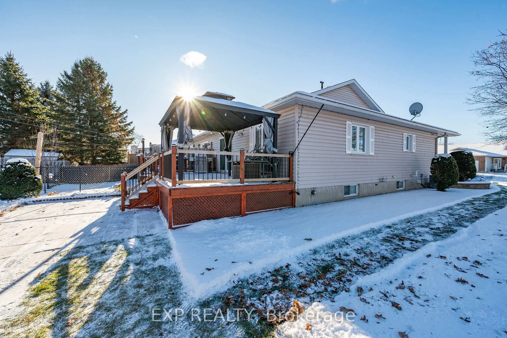 Photo 25 of 421 Mayhew Street, Renfrew — HOMEH