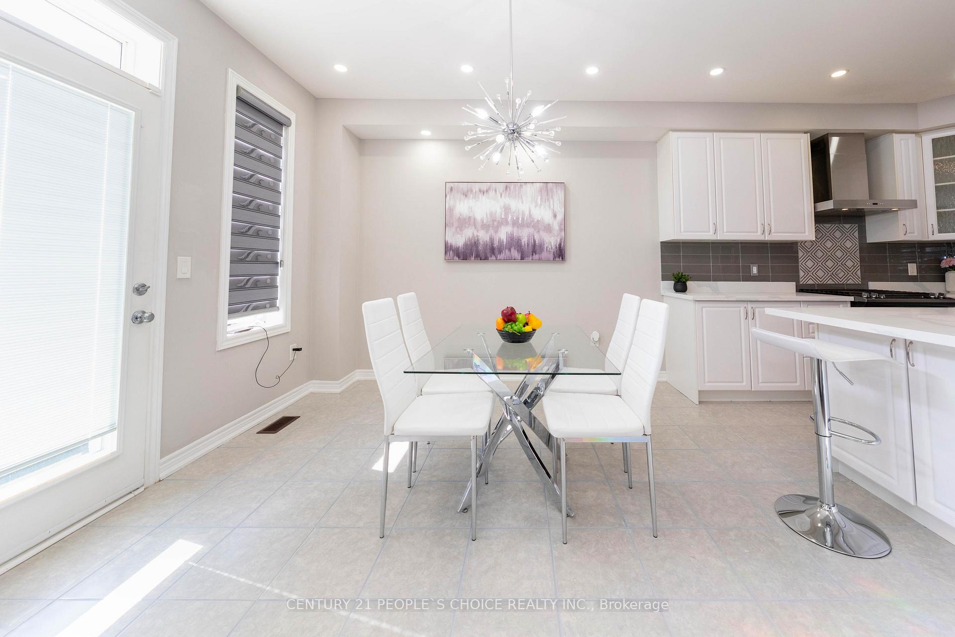 Photo 7 of 1554 Chretien Street, Milton, Ford — HOMEH