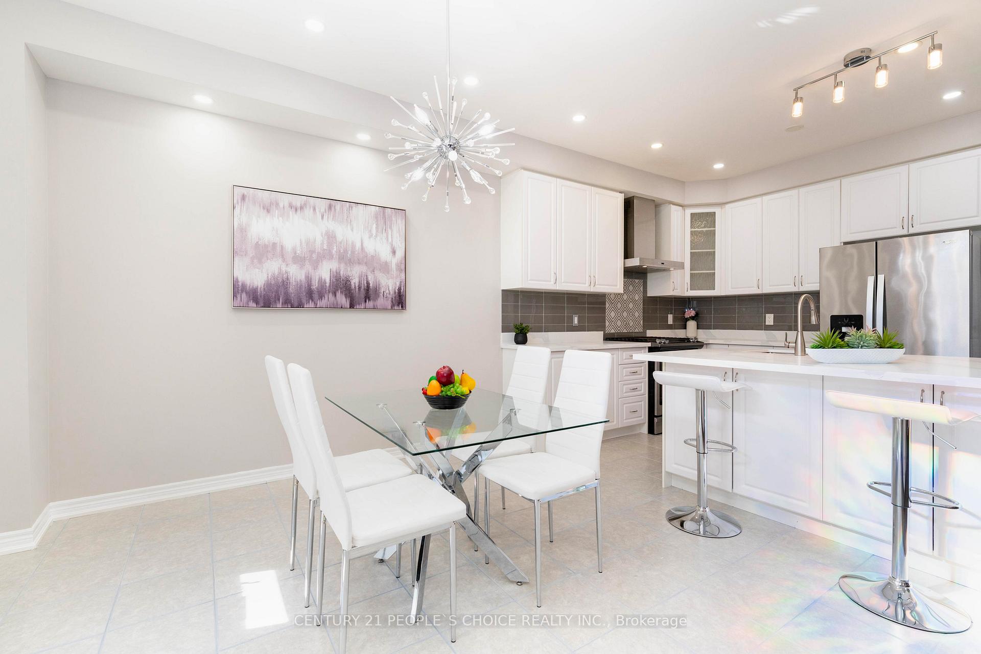 Photo 15 of 1554 Chretien Street, Milton, Ford — HOMEH