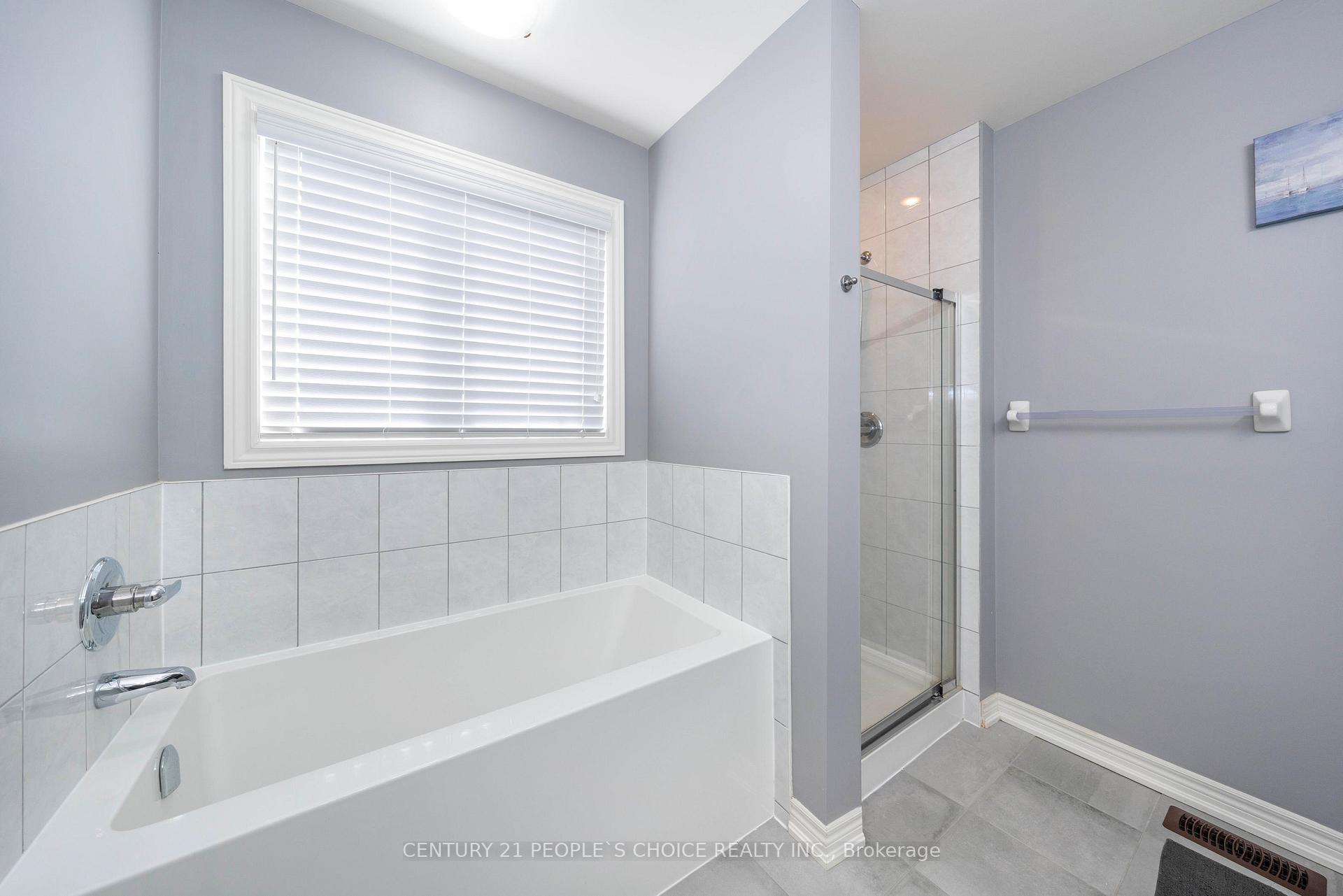 Photo 33 of 1554 Chretien Street, Milton, Ford — HOMEH