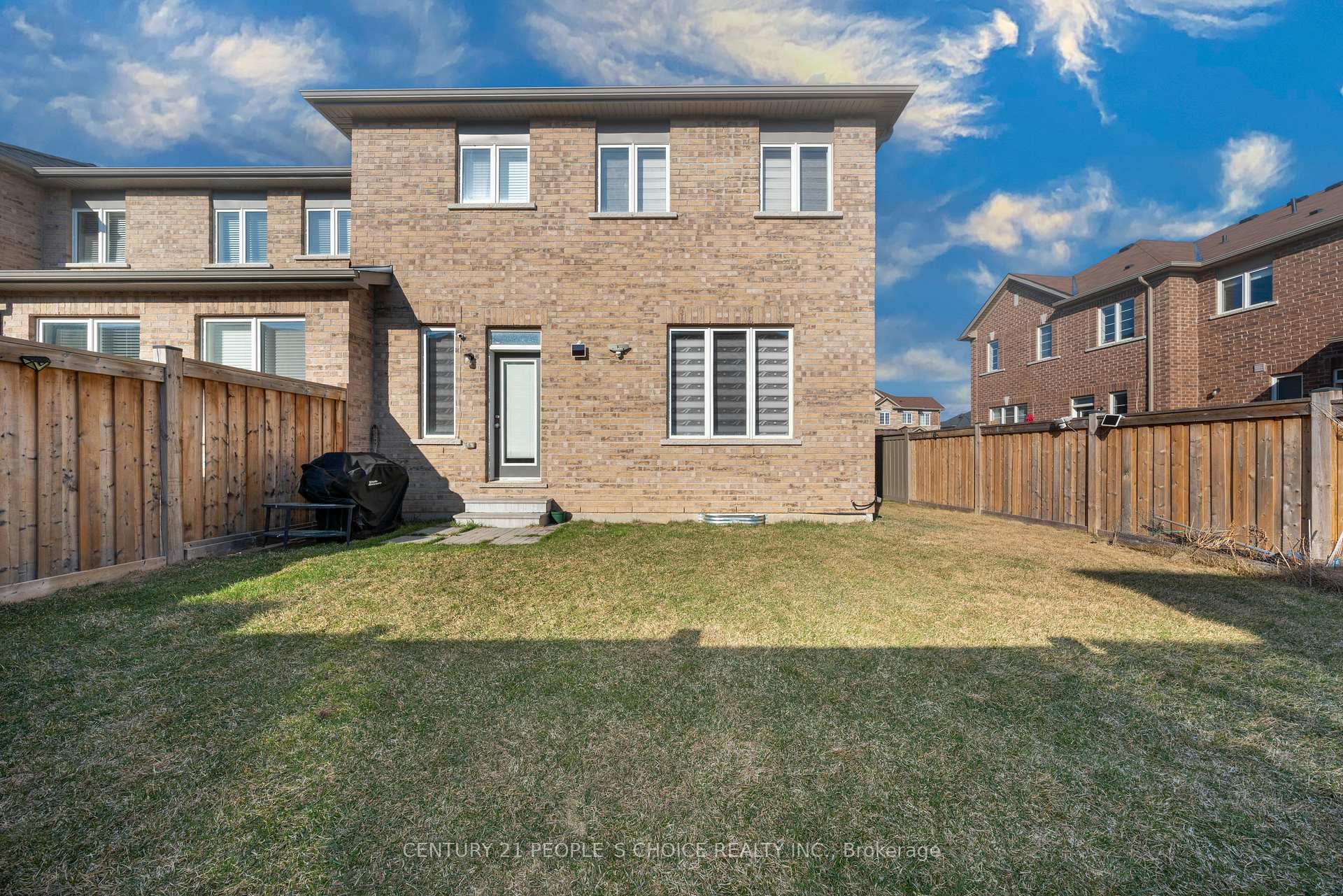 Photo 41 of 1554 Chretien Street, Milton, Ford — HOMEH