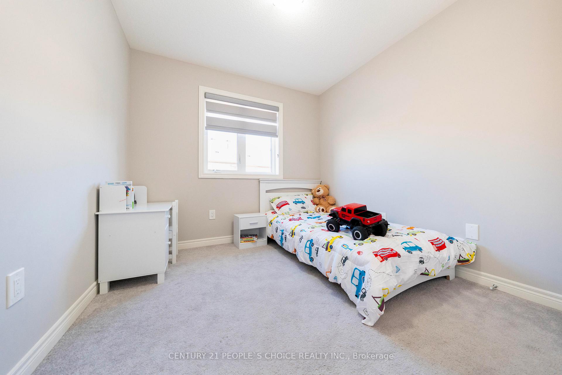 Photo 45 of 1554 Chretien Street, Milton, Ford — HOMEH