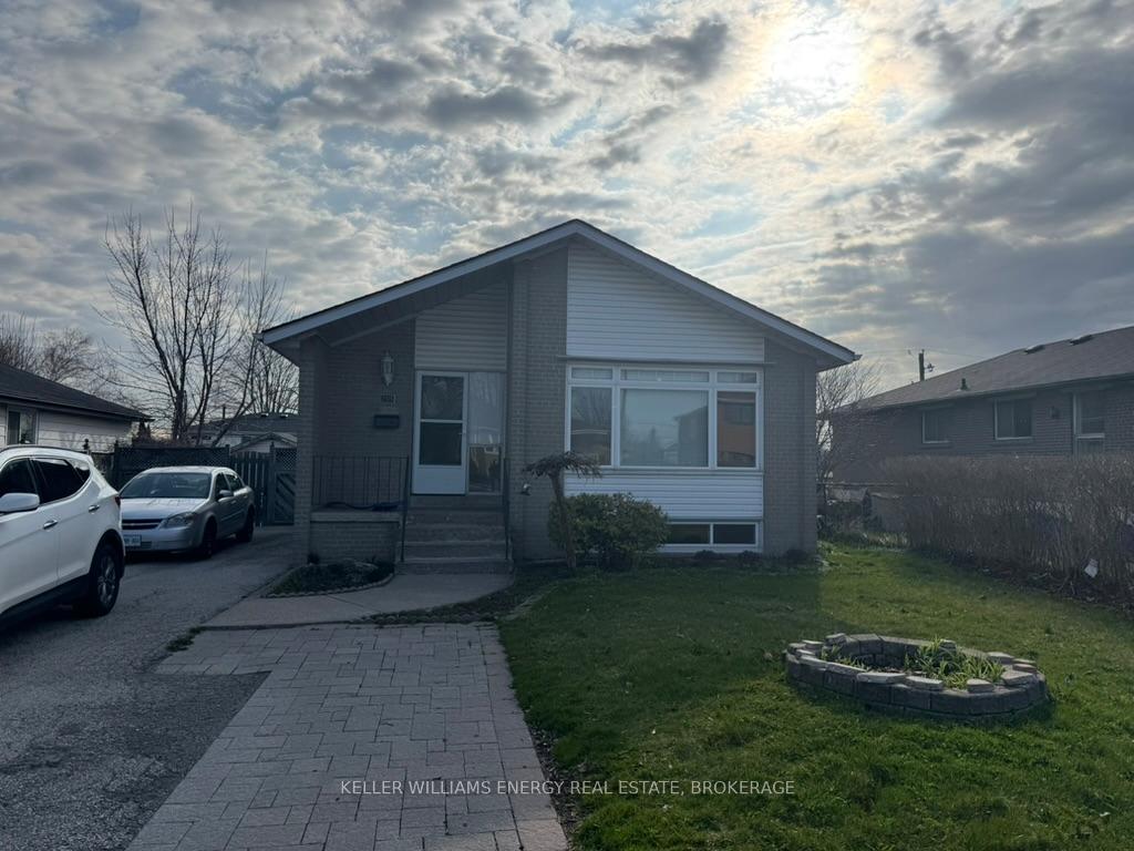 Photo 1 of Unit Upper, 895 Antonio Street, Pickering, Bay Ridges — HOMEH