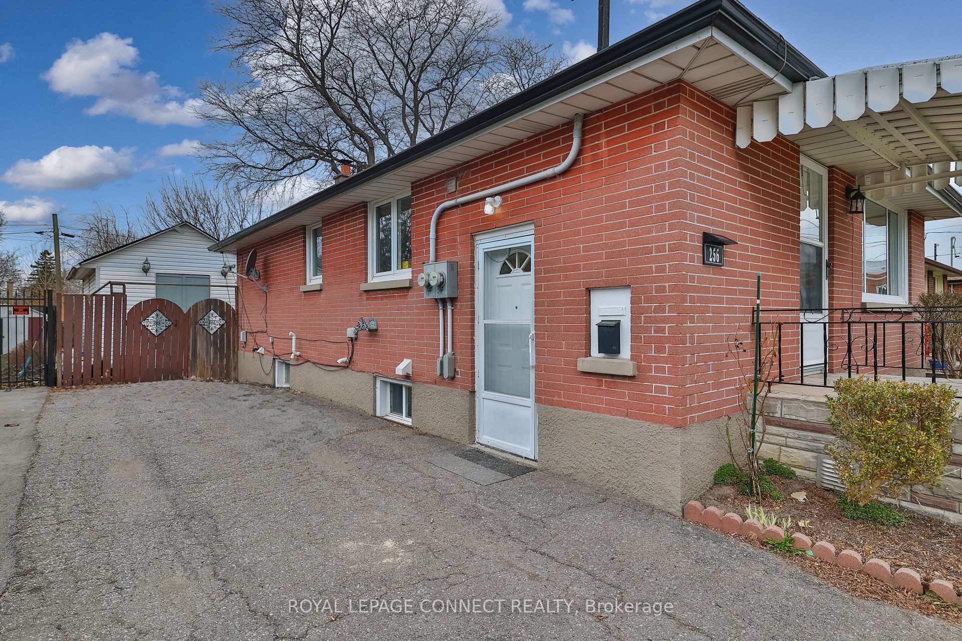 Photo 2 of Unit Bsmt, 256 Baldwin Street, Oshawa, Donevan — HOMEH
