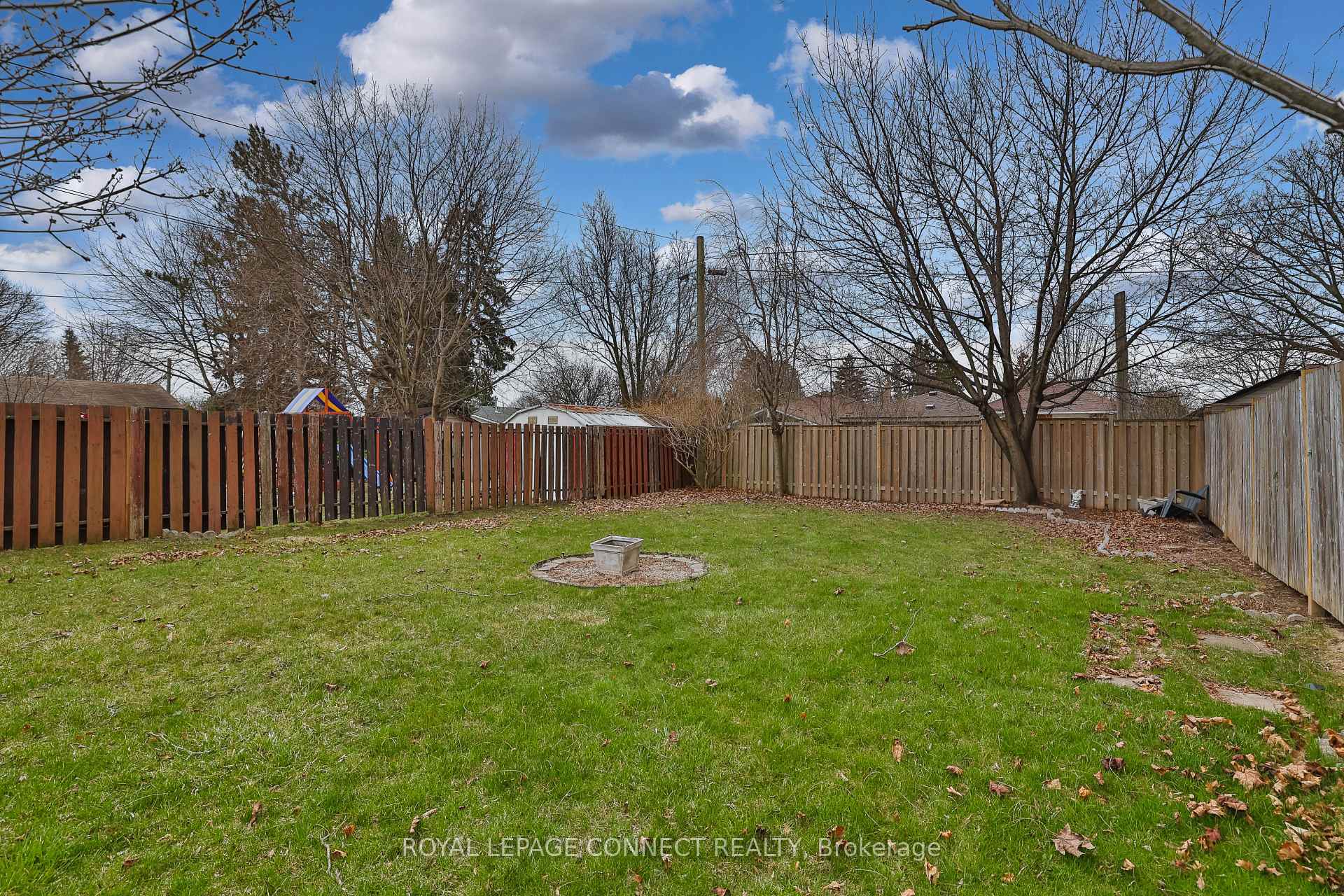 Photo 21 of Unit Bsmt, 256 Baldwin Street, Oshawa, Donevan — HOMEH