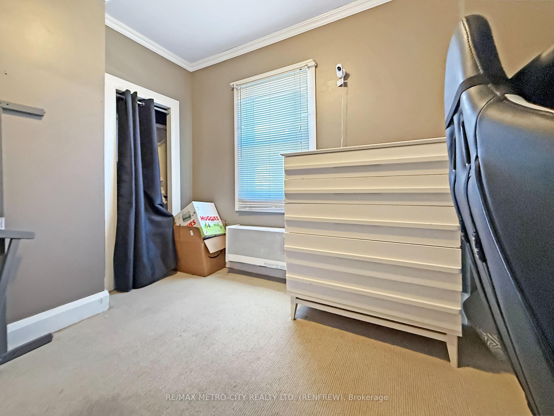 Photo 13 of 778 Seventh Street, Renfrew — HOMEH