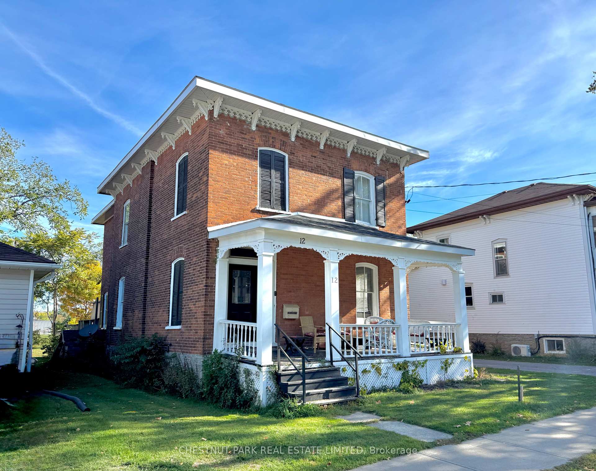 Front of 12 Maple Avenue