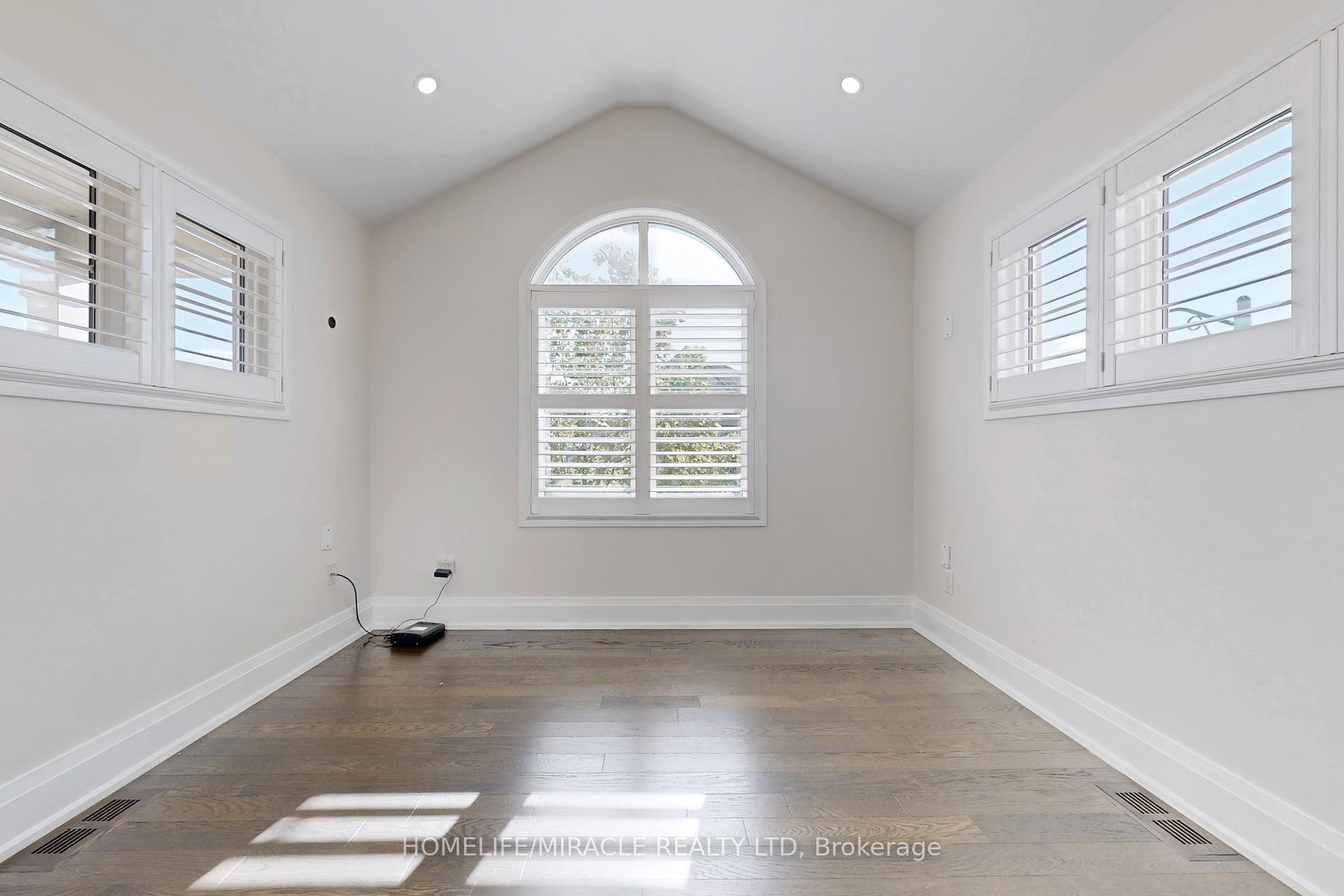 Photo 28 of 515 Wettlaufer Terrace, Milton, Scott — HOMEH