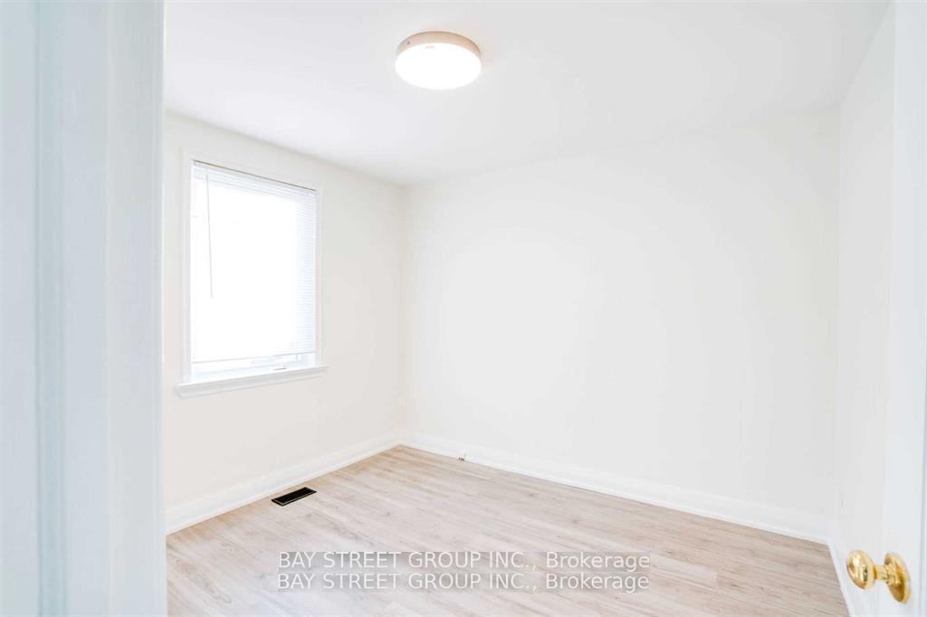 Photo 9 of Unit MAIN, 230 Elizabeth Street, Oshawa, McLaughlin — HOMEH